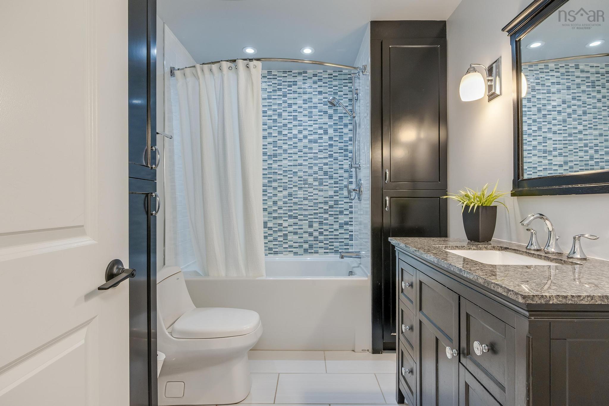 $789,900.00: 30 Westgate Drive, Halifax