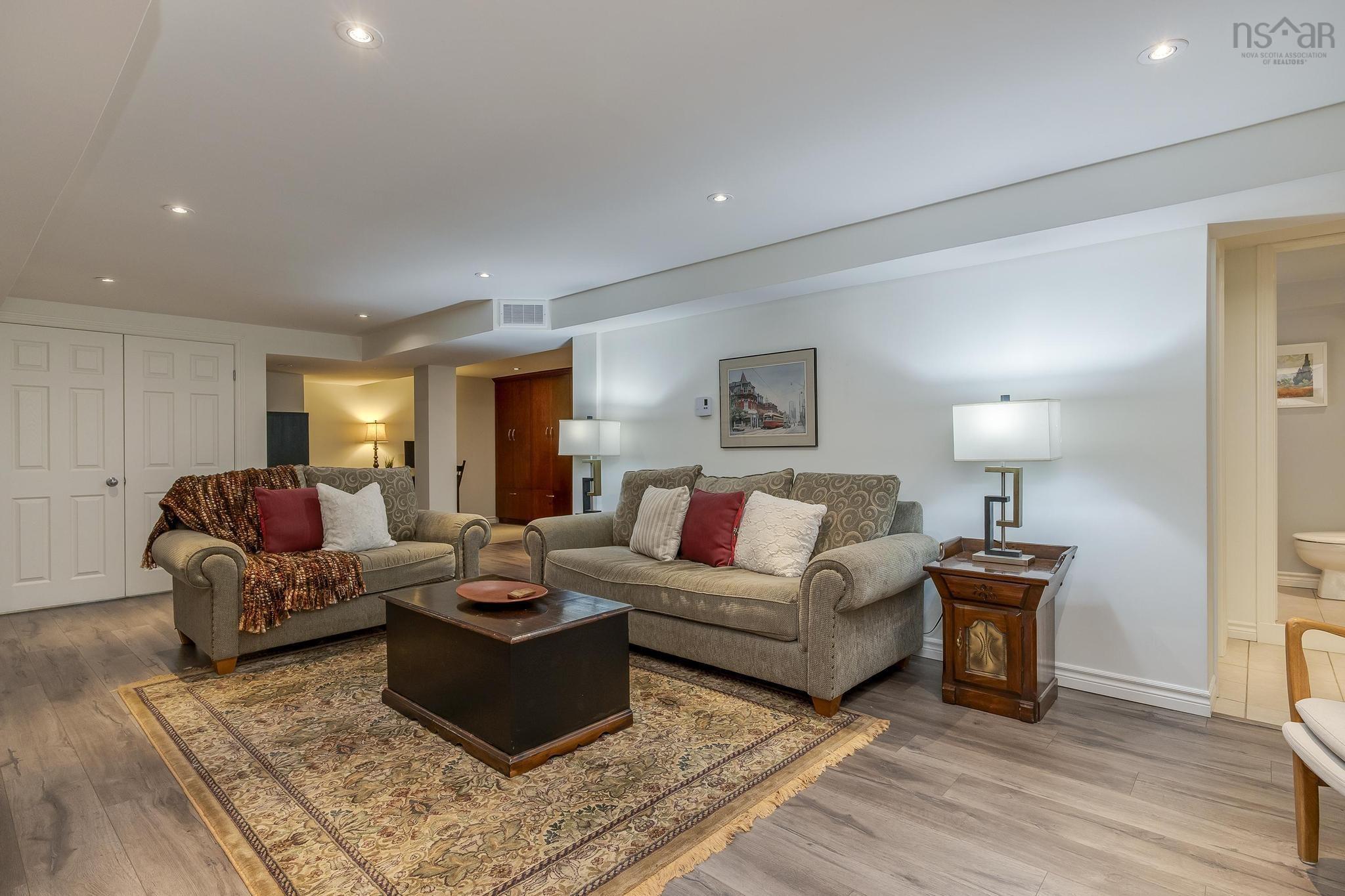 $789,900.00: 30 Westgate Drive, Halifax