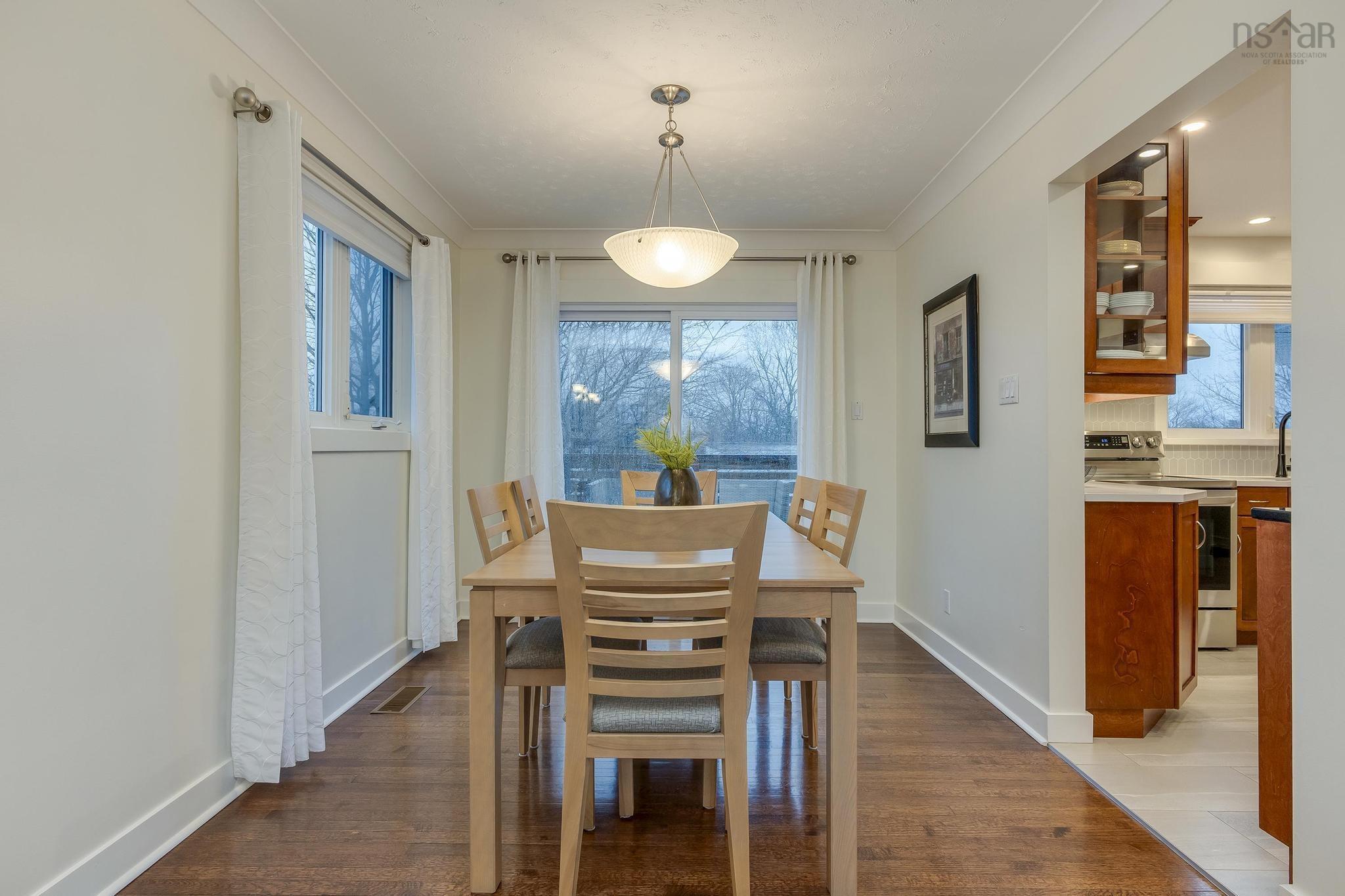 $789,900.00: 30 Westgate Drive, Halifax