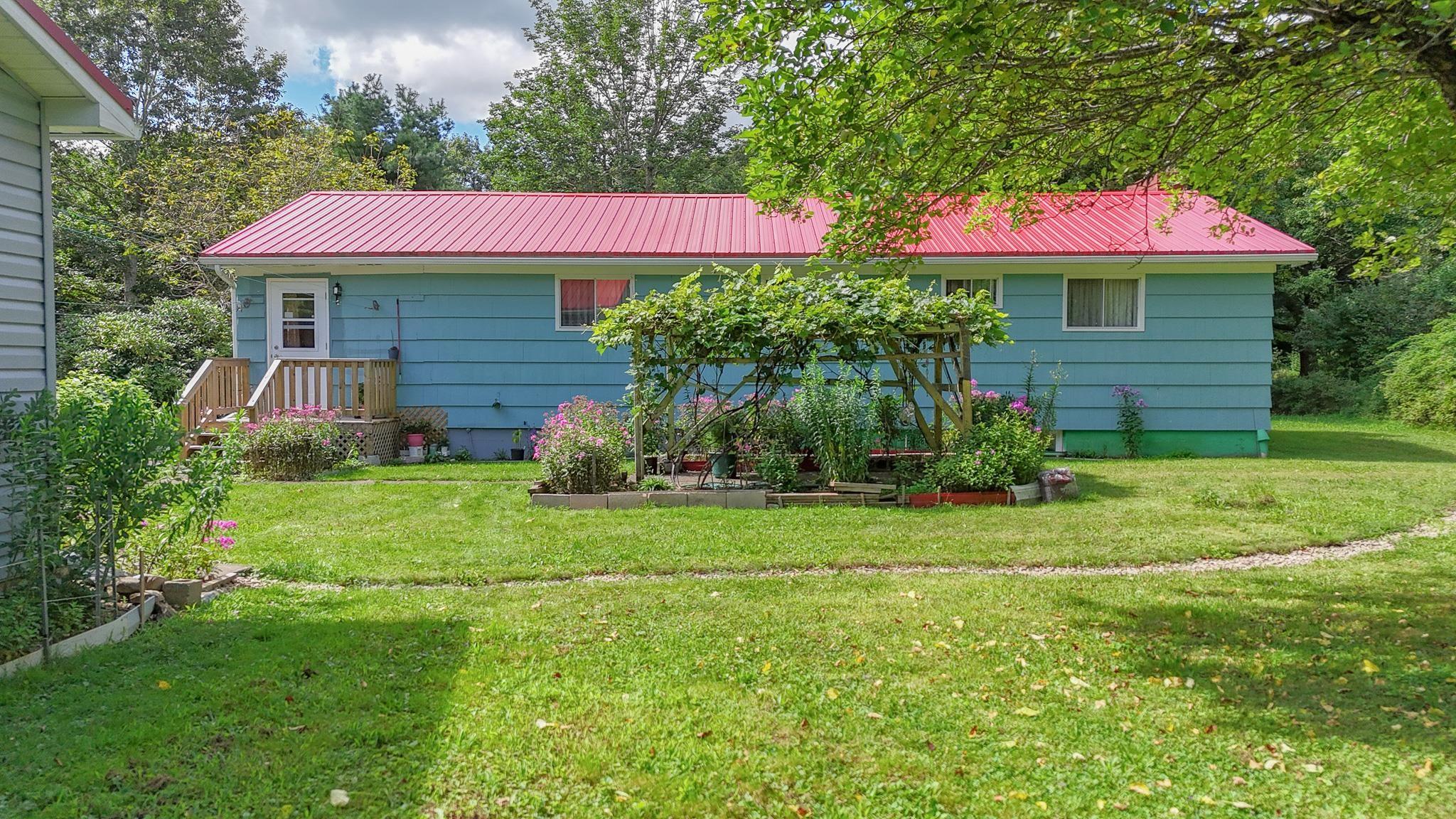 $379,900.00: 452 Oakhill Road, Oakhill