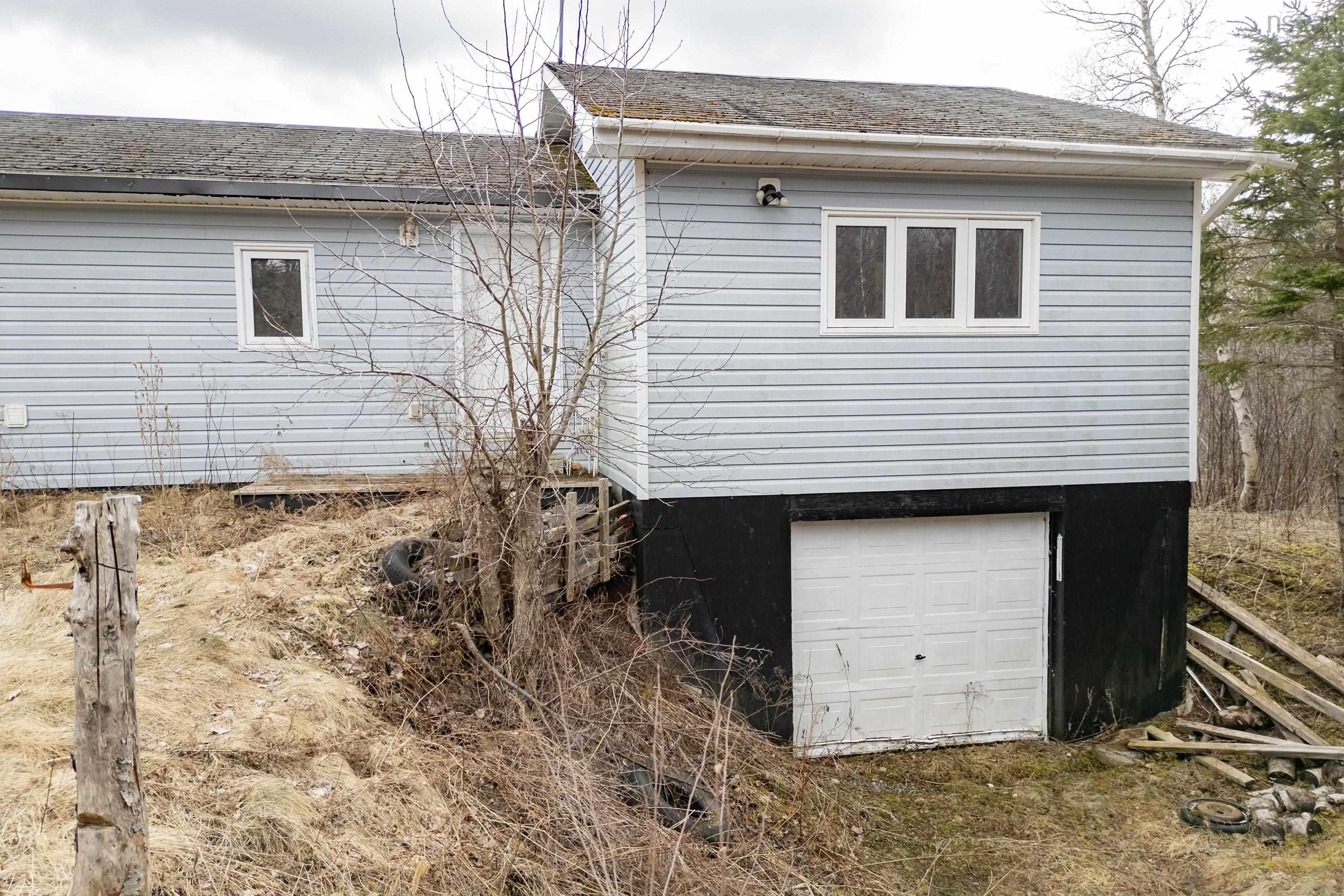 $99,900.00: 344 Little Forks Road, Little Forks