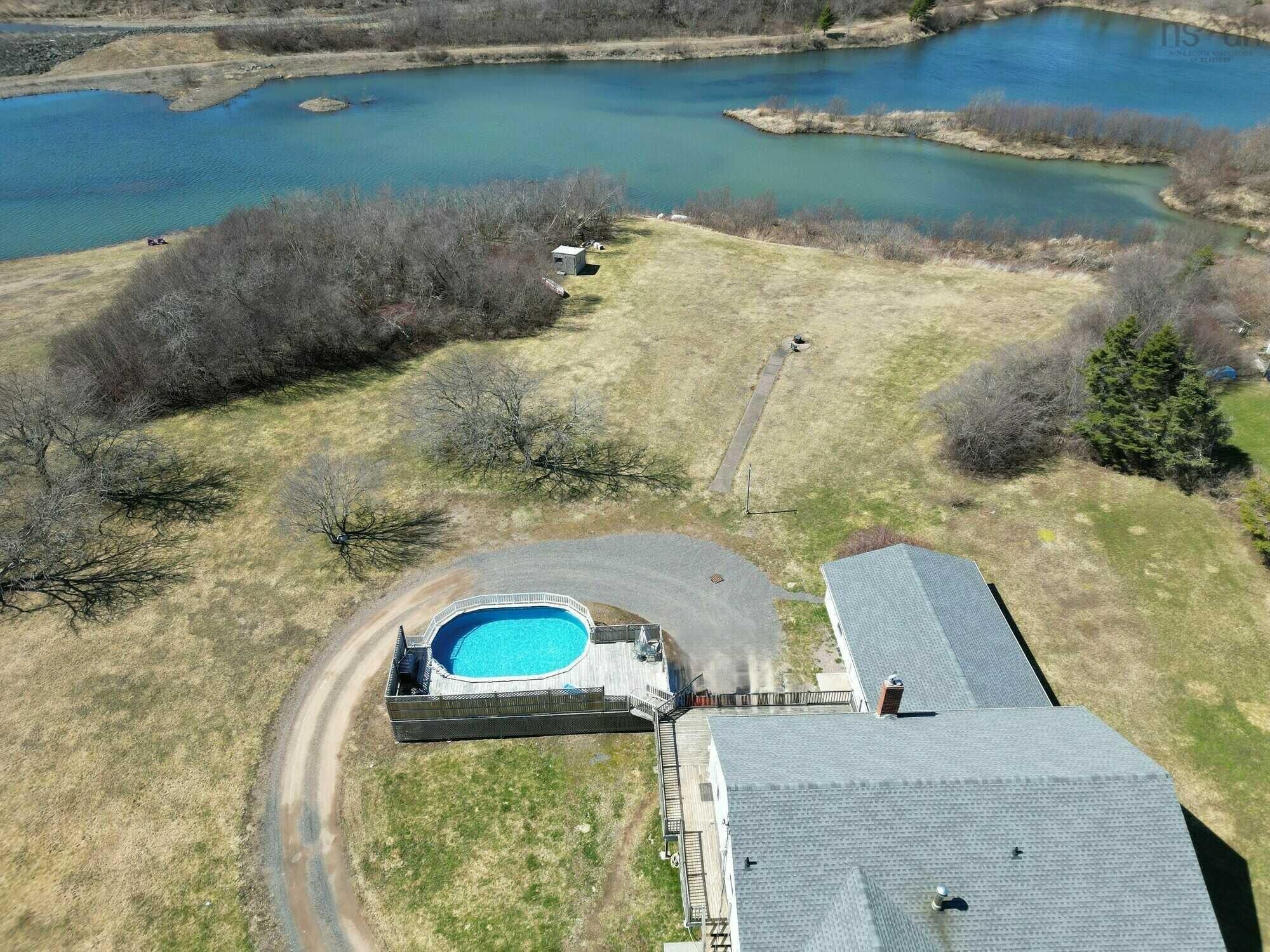 $549,000.00: 341 311 Highway, North River