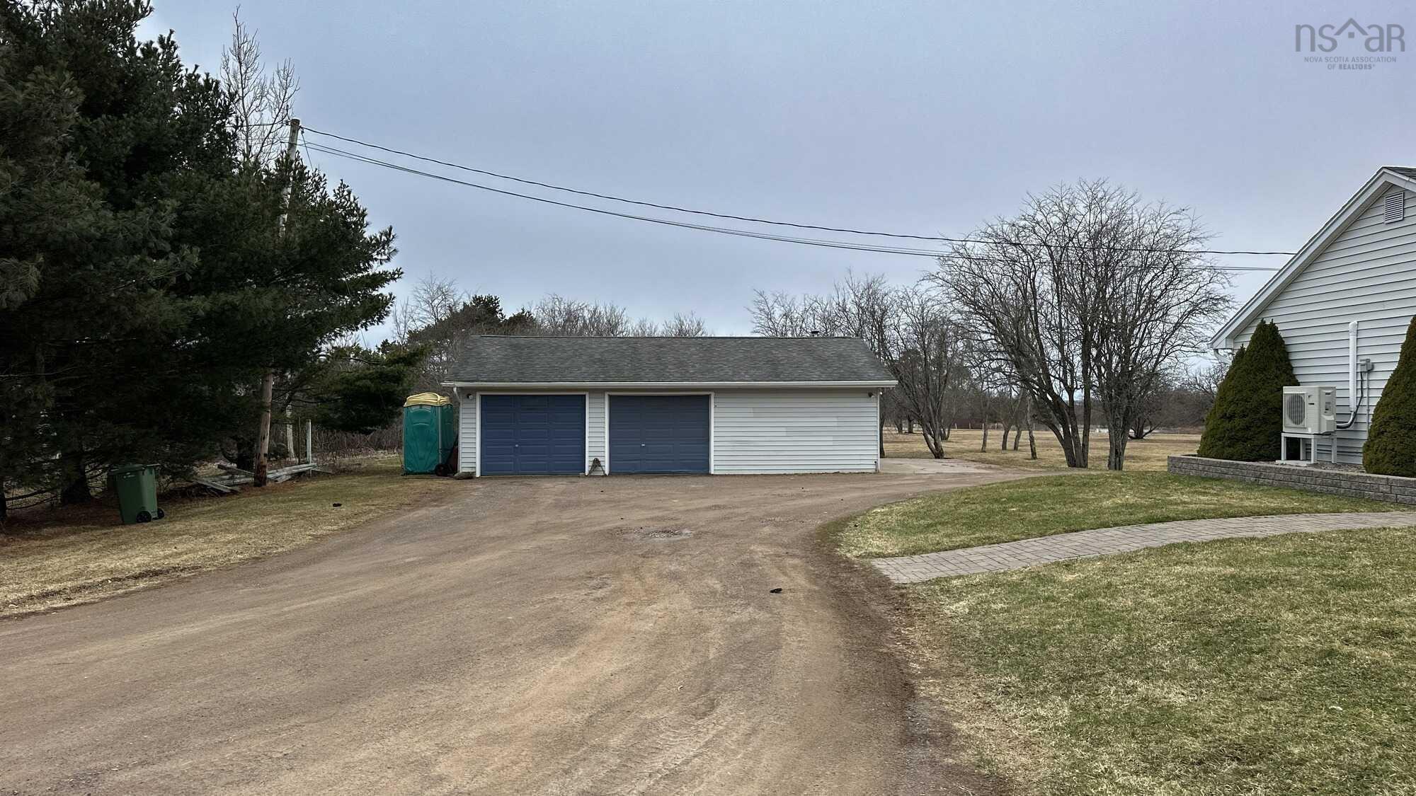 $549,000.00: 341 311 Highway, North River