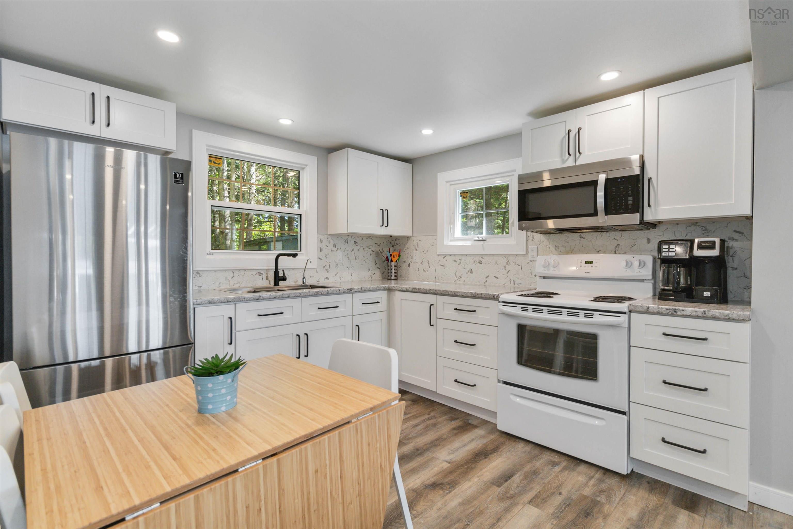 $569,900.00: 507 & 521 Keddy Cove Road, Molega Lake