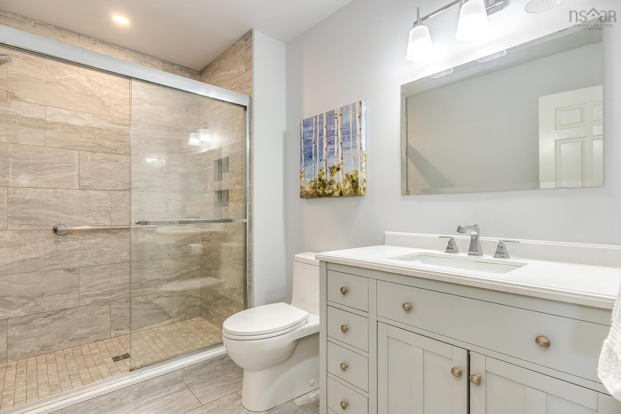 $950,000.00: 958 Lindola Place, Halifax