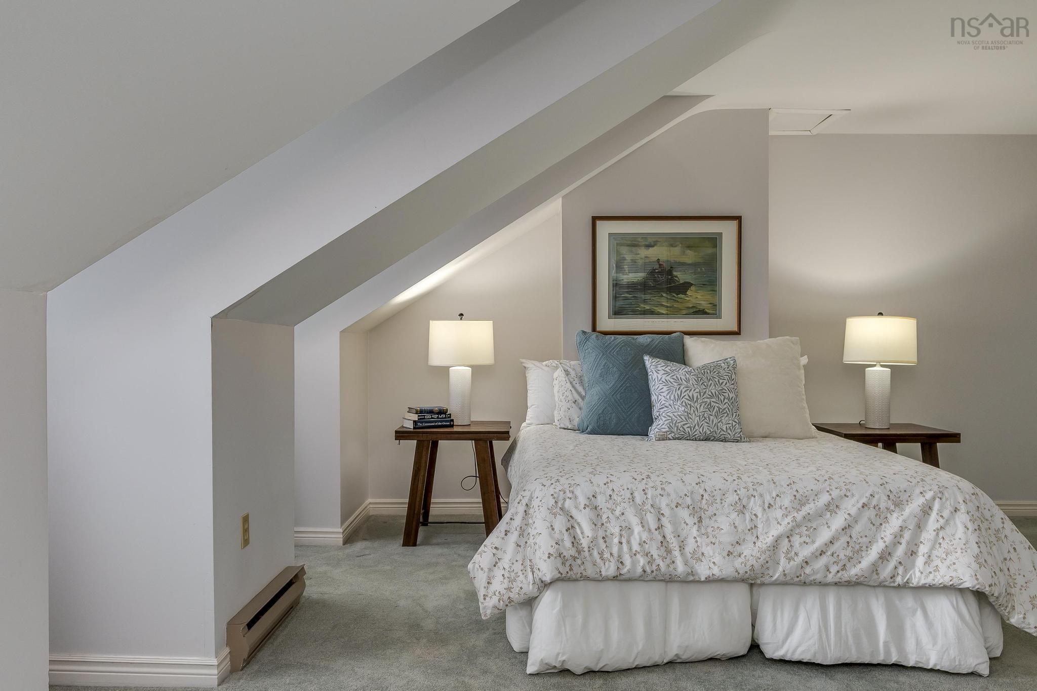 $950,000.00: 958 Lindola Place, Halifax