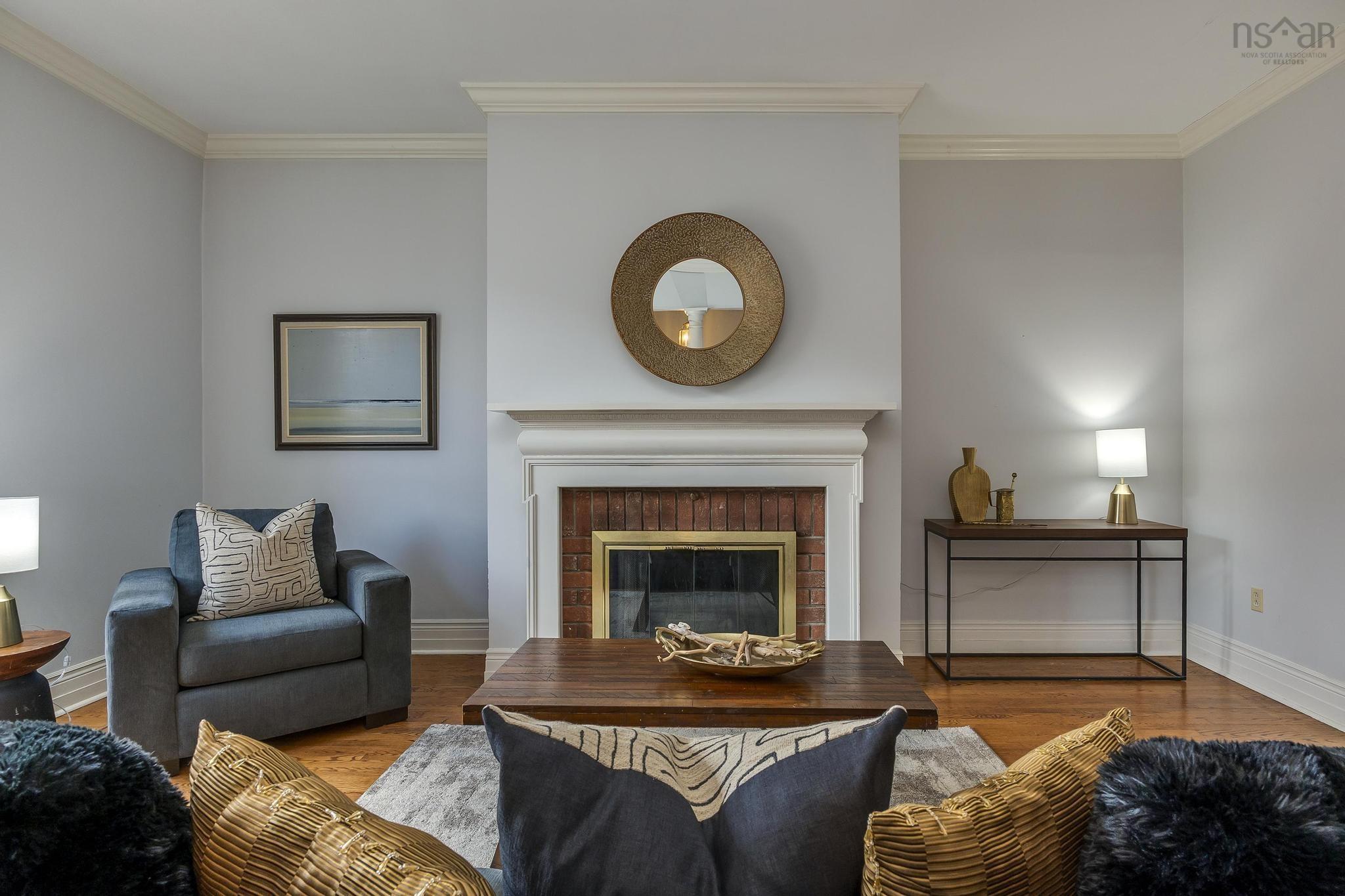 $950,000.00: 958 Lindola Place, Halifax