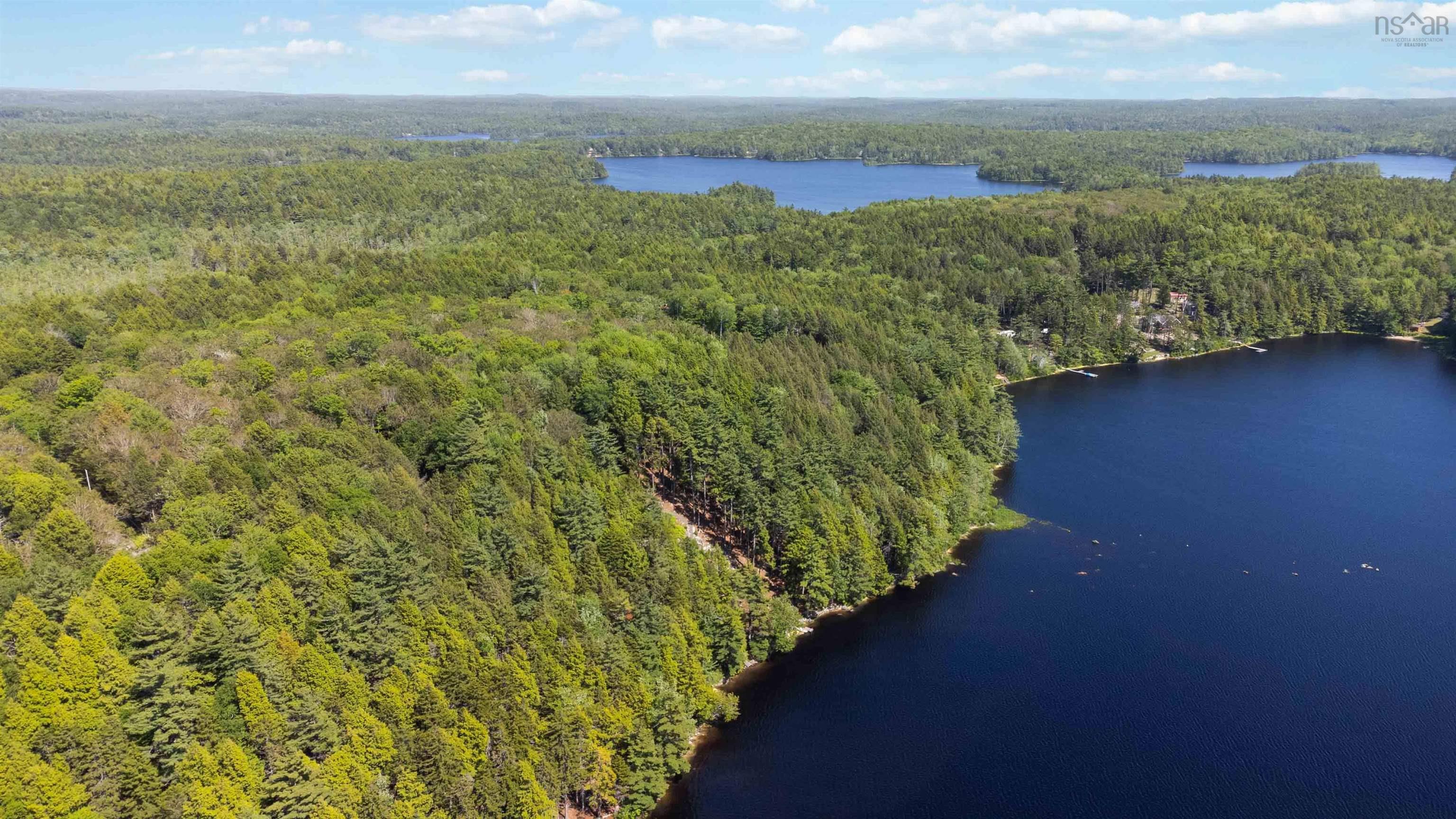 $79,900.00: Lot 18 Thumb Cap Point, Labelle