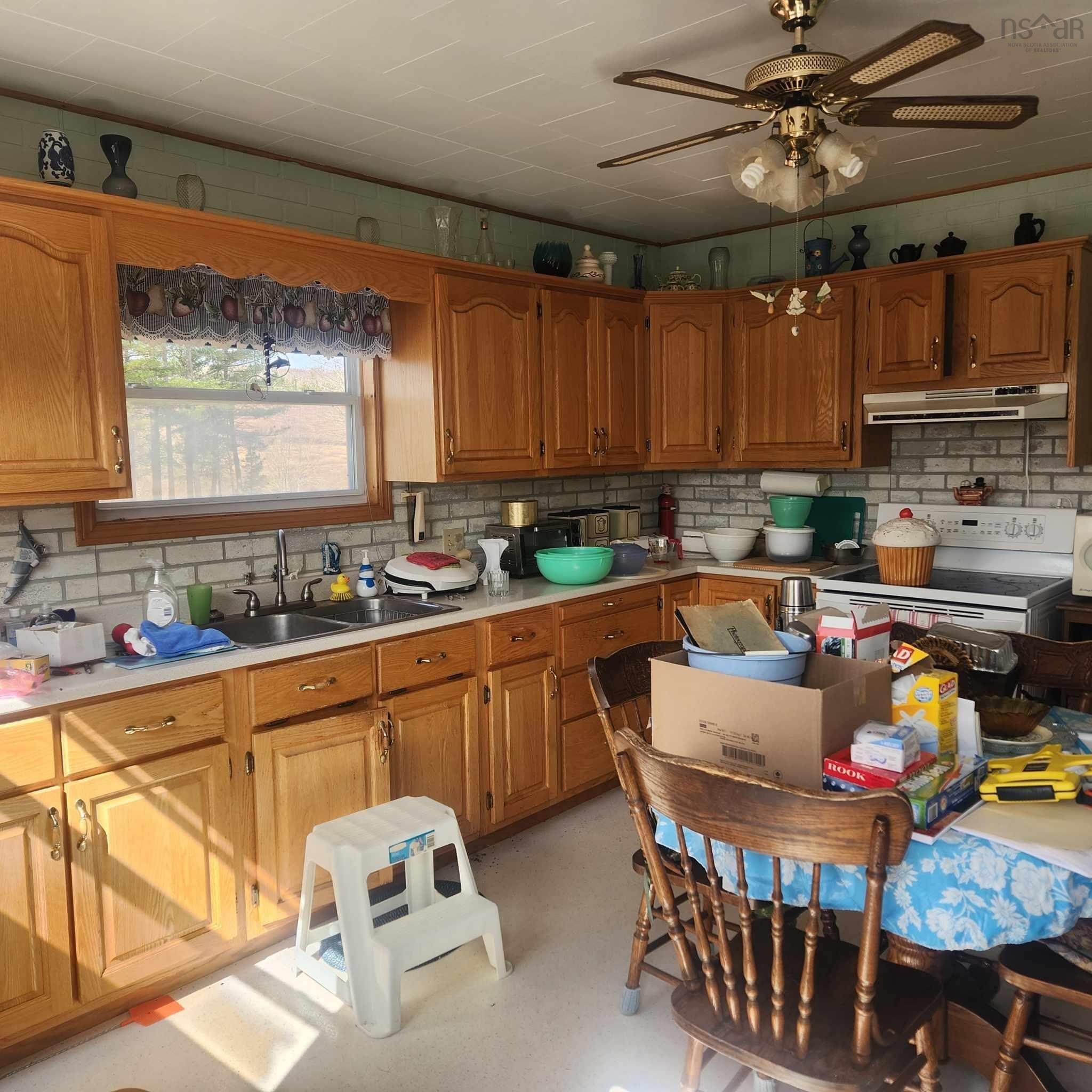 $289,900.00: 1917 Highway 336, Dean