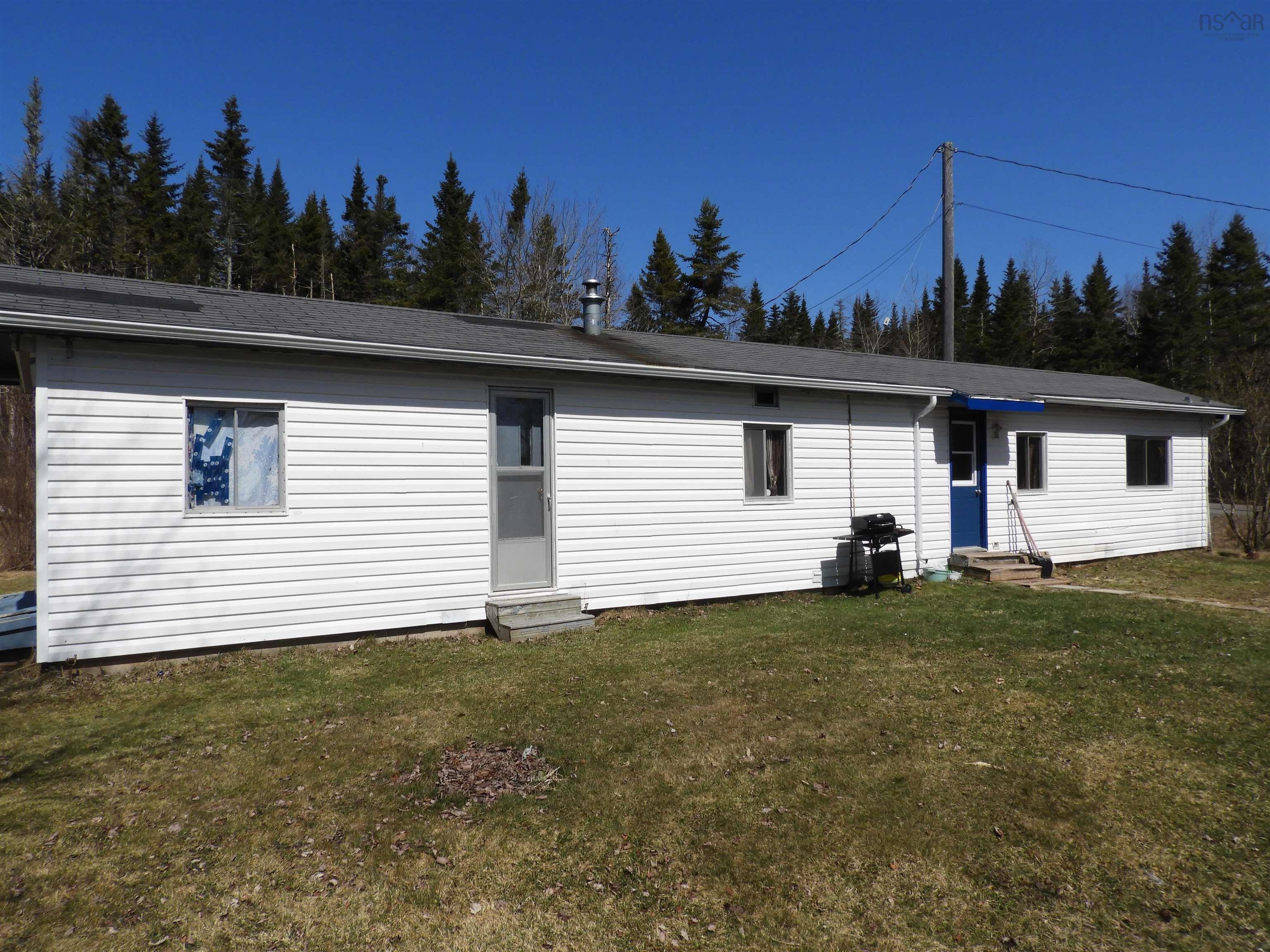 $99,900.00: 289 Fraxville Road, Fraxville