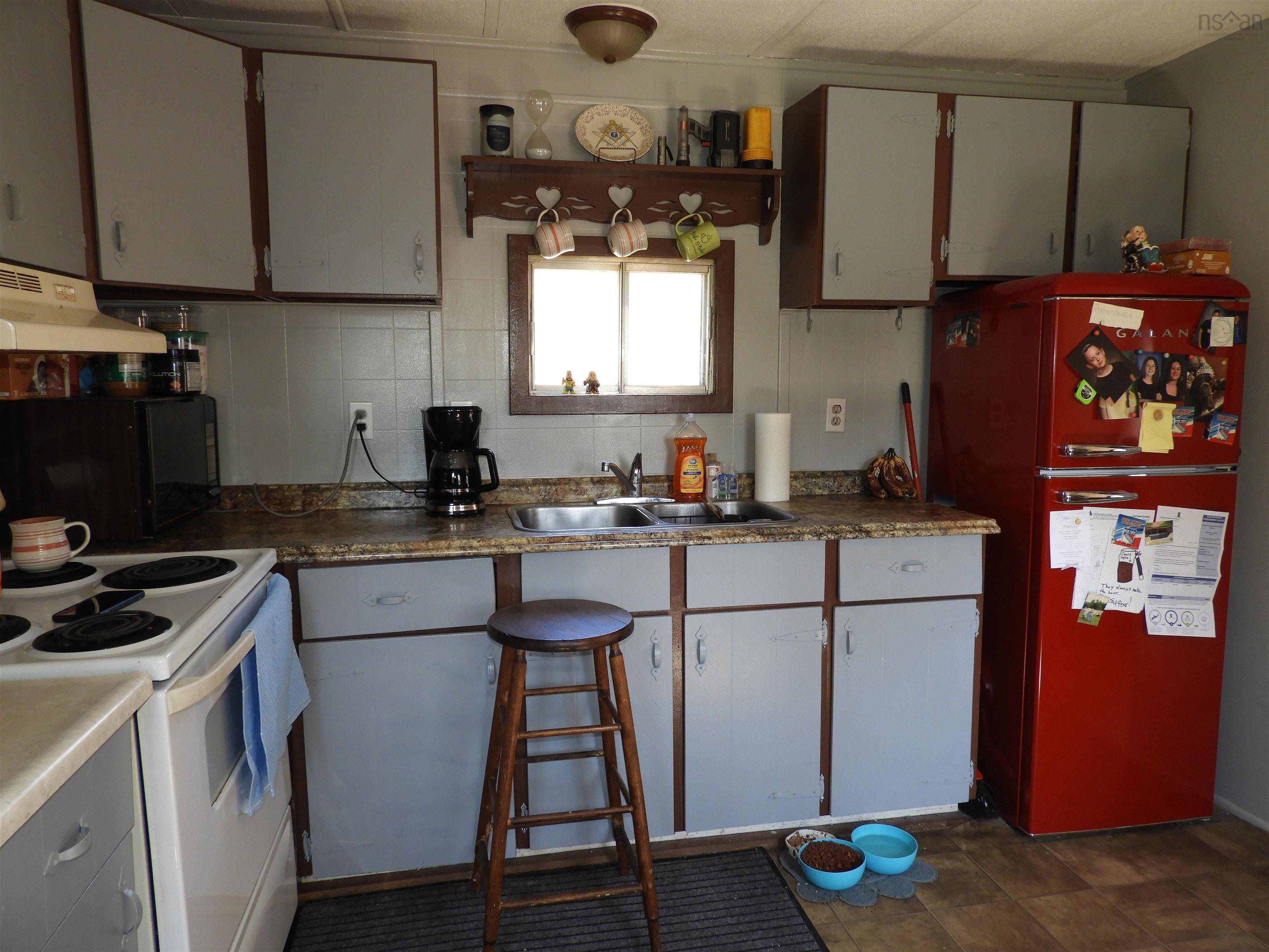 $99,900.00: 289 Fraxville Road, Fraxville