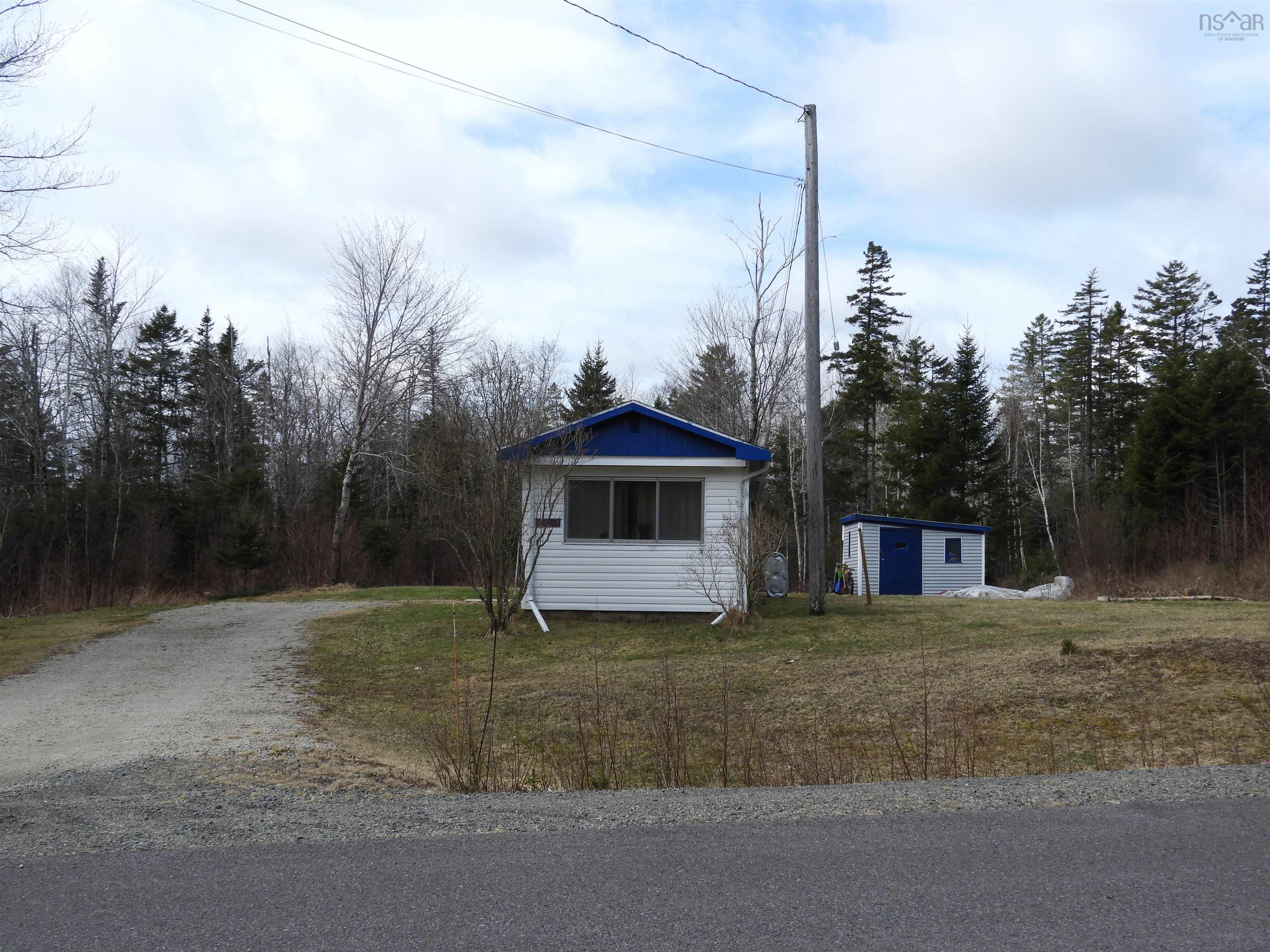 $99,900.00: 289 Fraxville Road, Fraxville