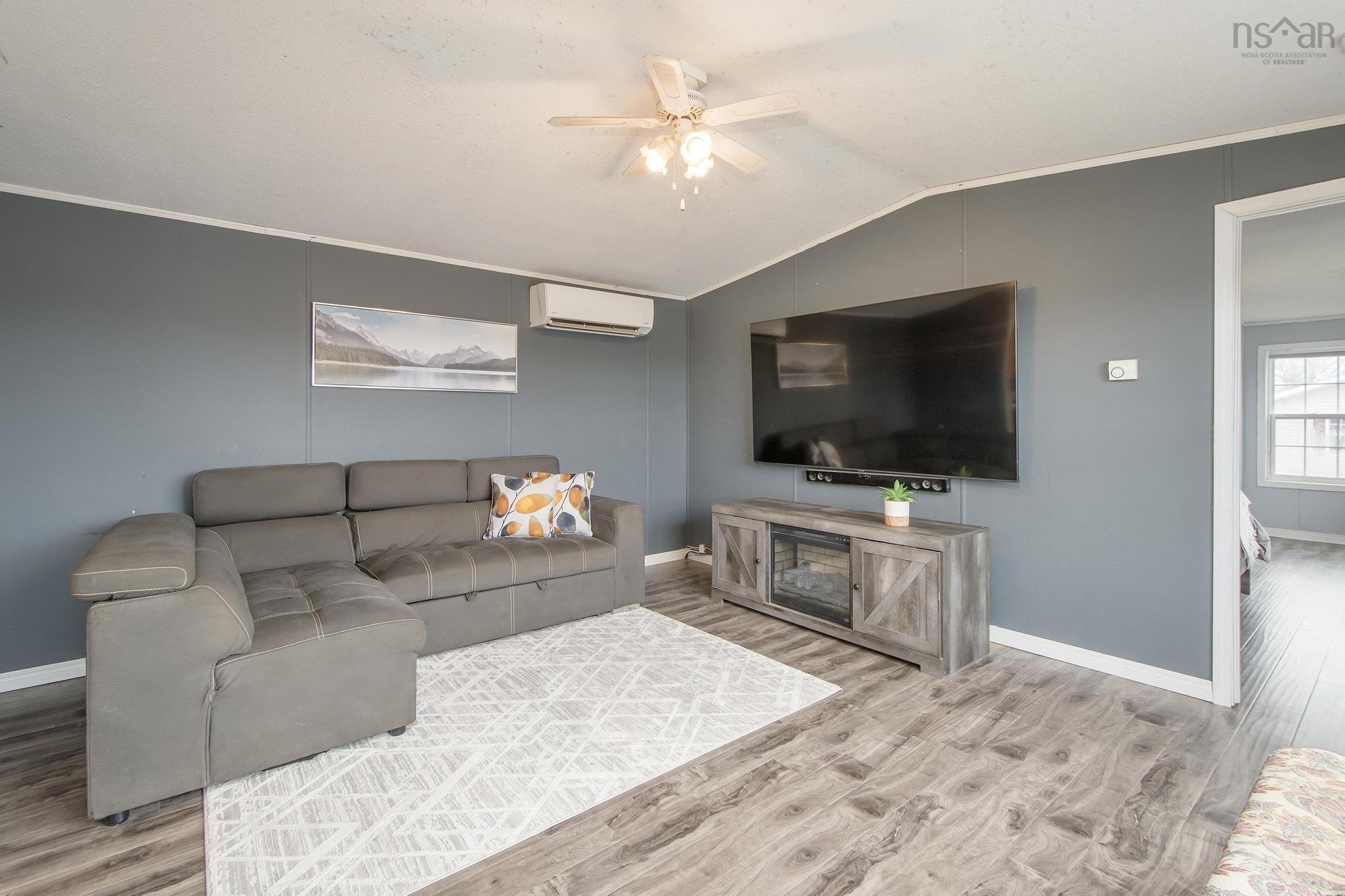 $289,900.00: 123 Hilltop Drive, Lower Sackville
