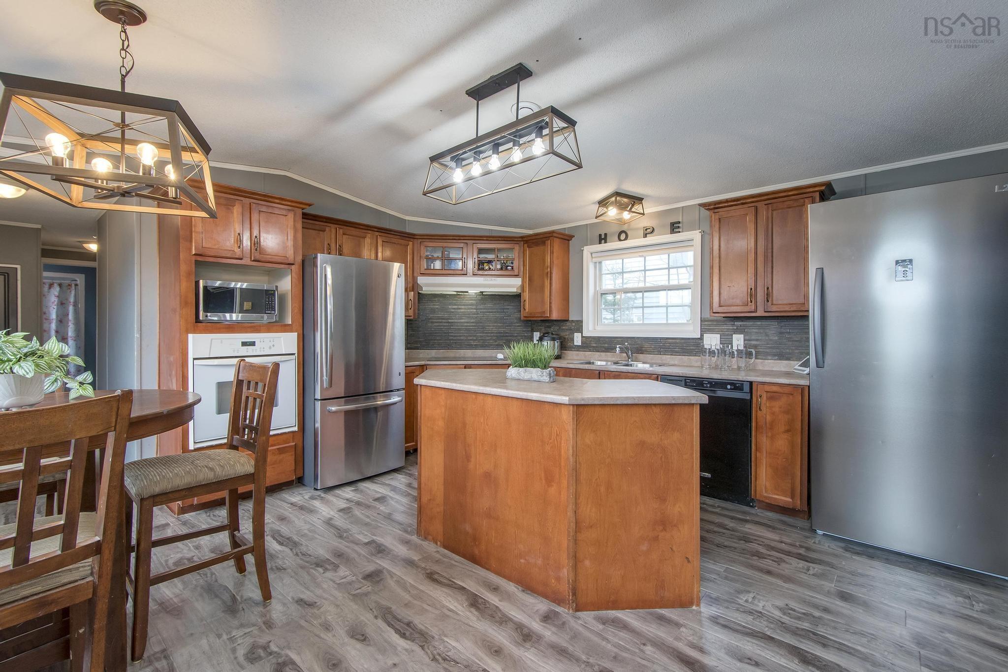 $289,900.00: 123 Hilltop Drive, Lower Sackville