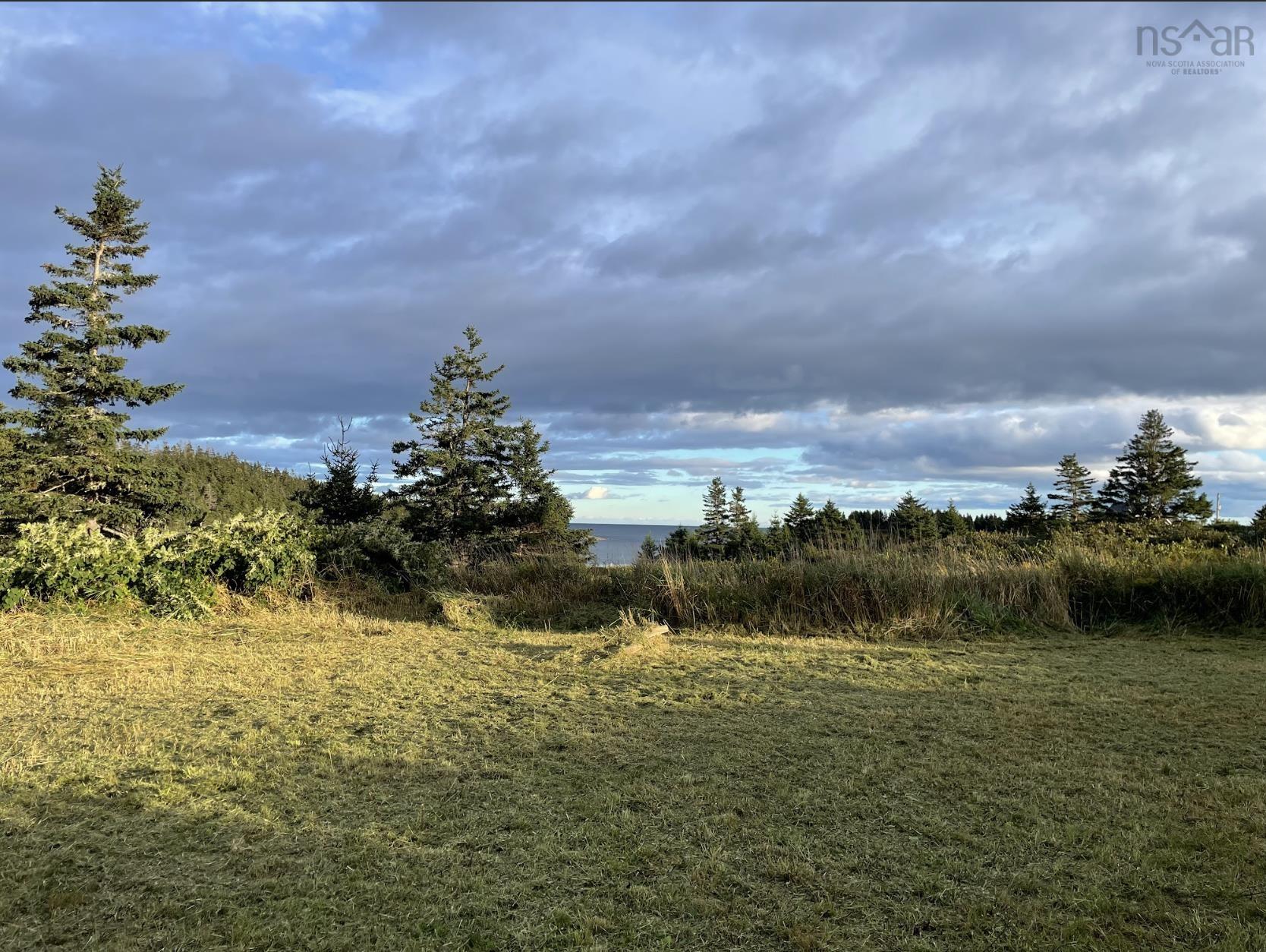 $199,000.00: Seaforth 207 Highway, Seaforth
