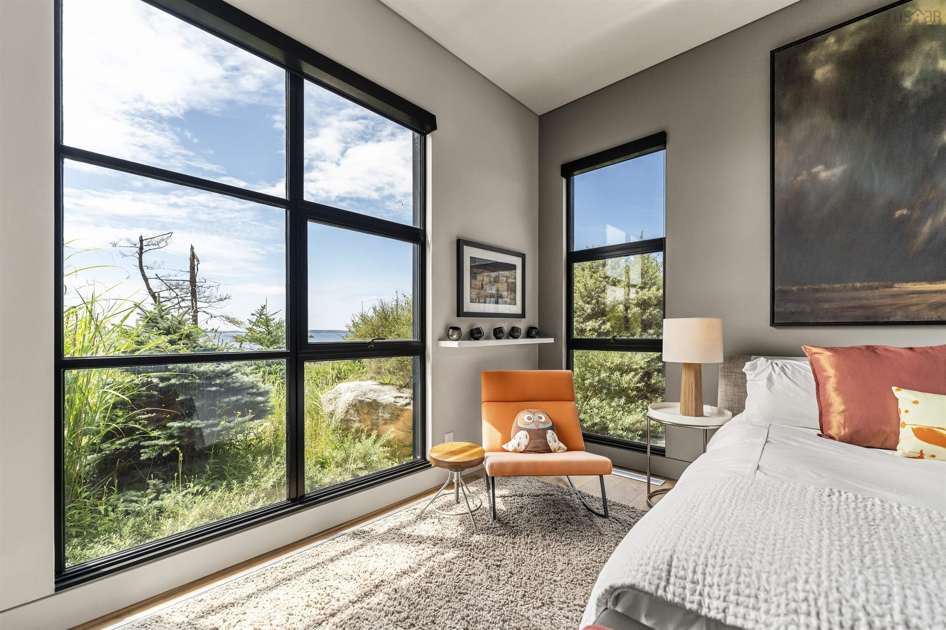 $2,500,000.00: 6999 Highway 3, Hunts Point