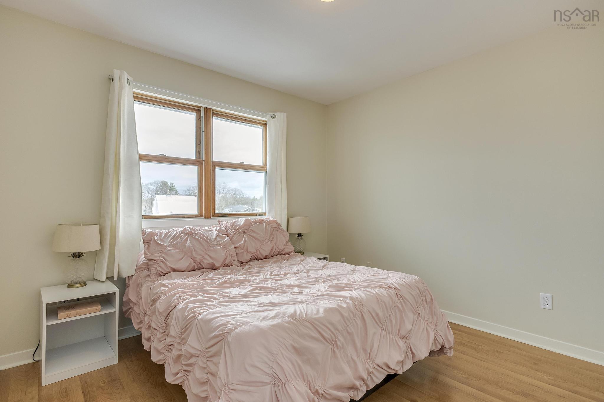 $535,000.00: 564 McClair Avenue, Greenwood