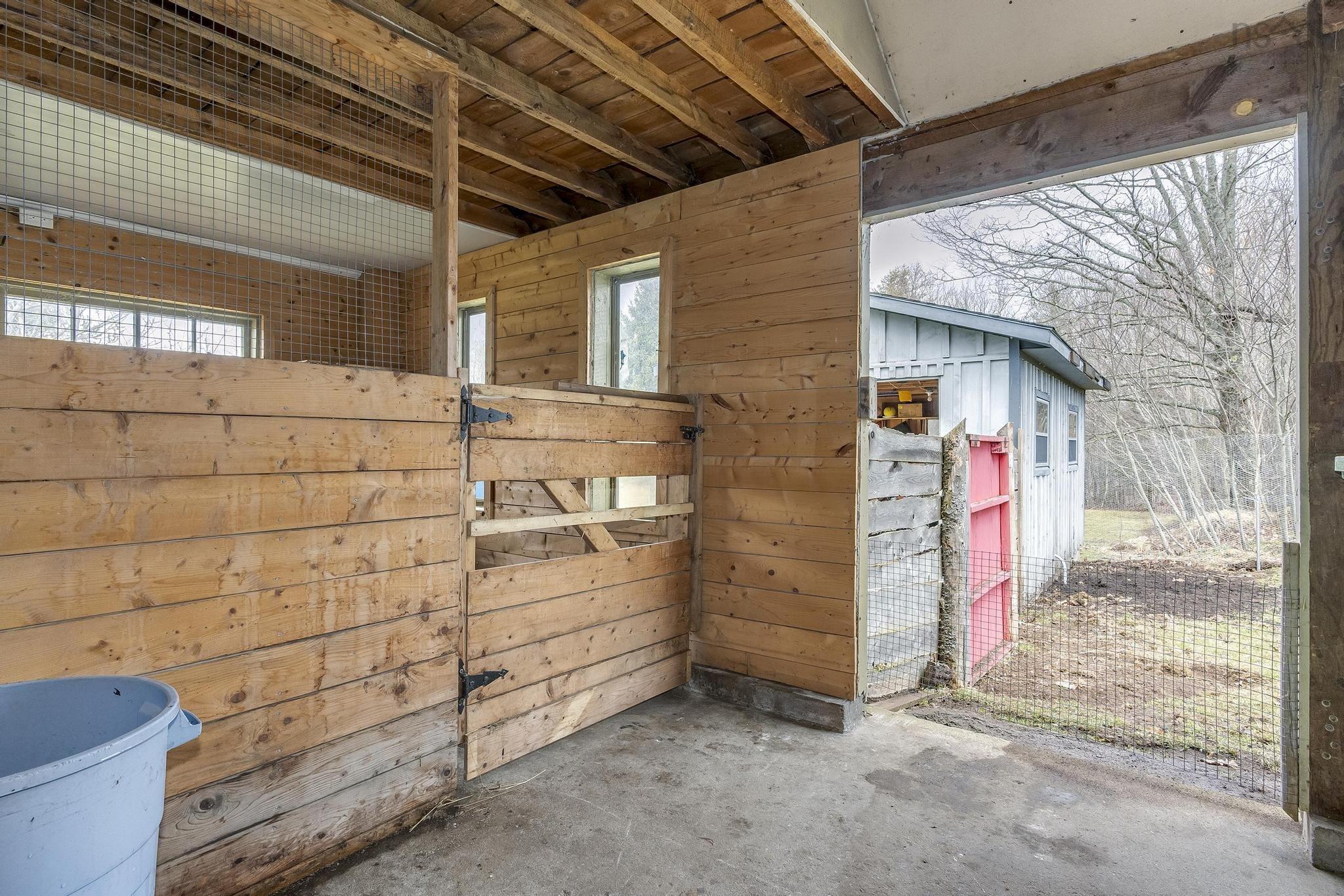 $384,900.00: 262 Stronach Mountain Road, Melvern Square