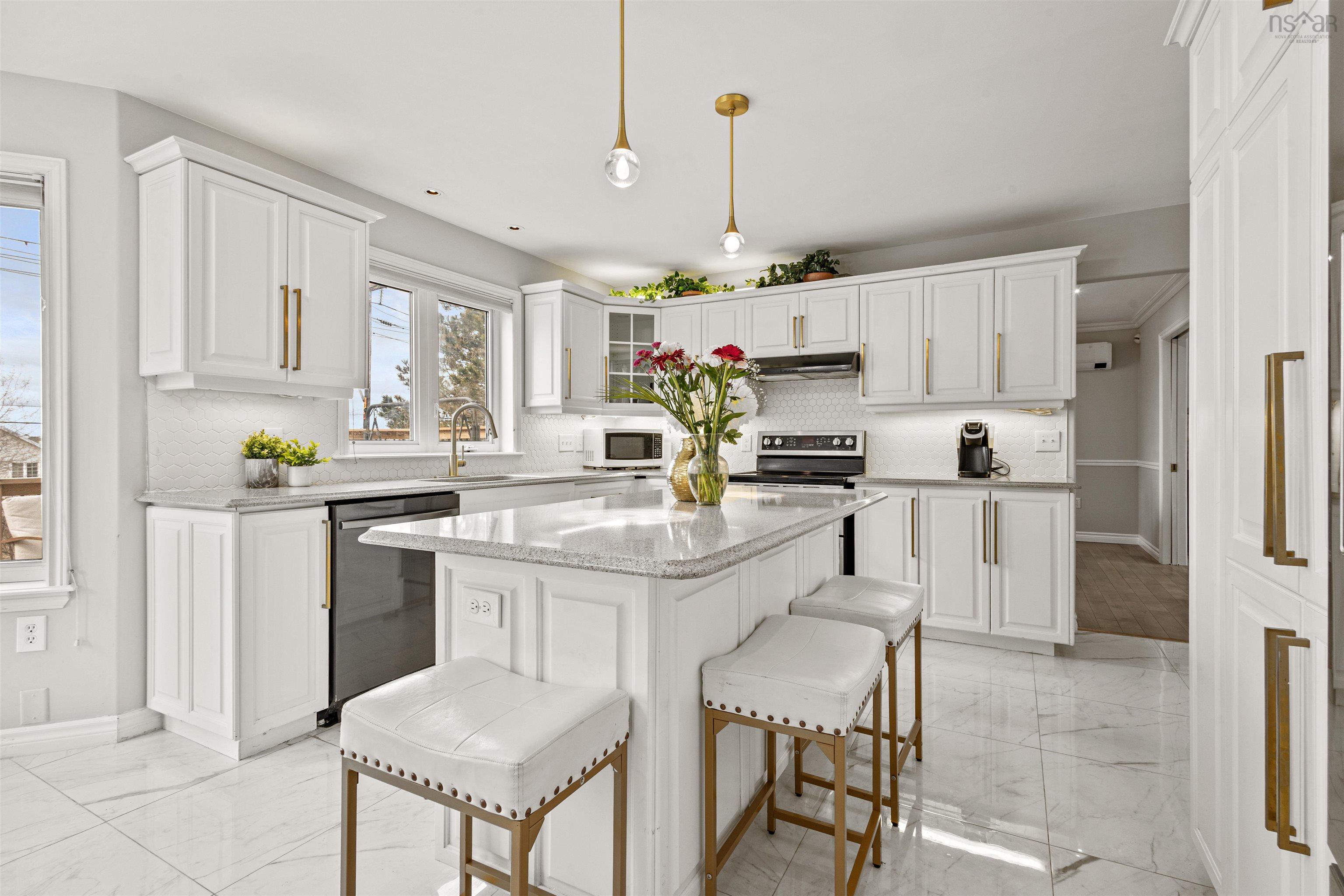 $1,125,000.00: 11 Stockleigh Place, Halifax