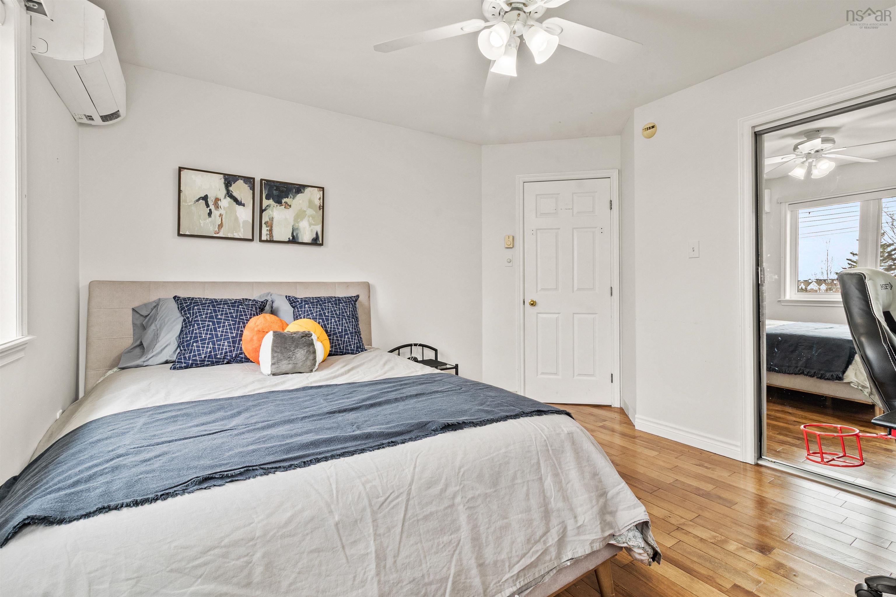 $1,125,000.00: 11 Stockleigh Place, Halifax