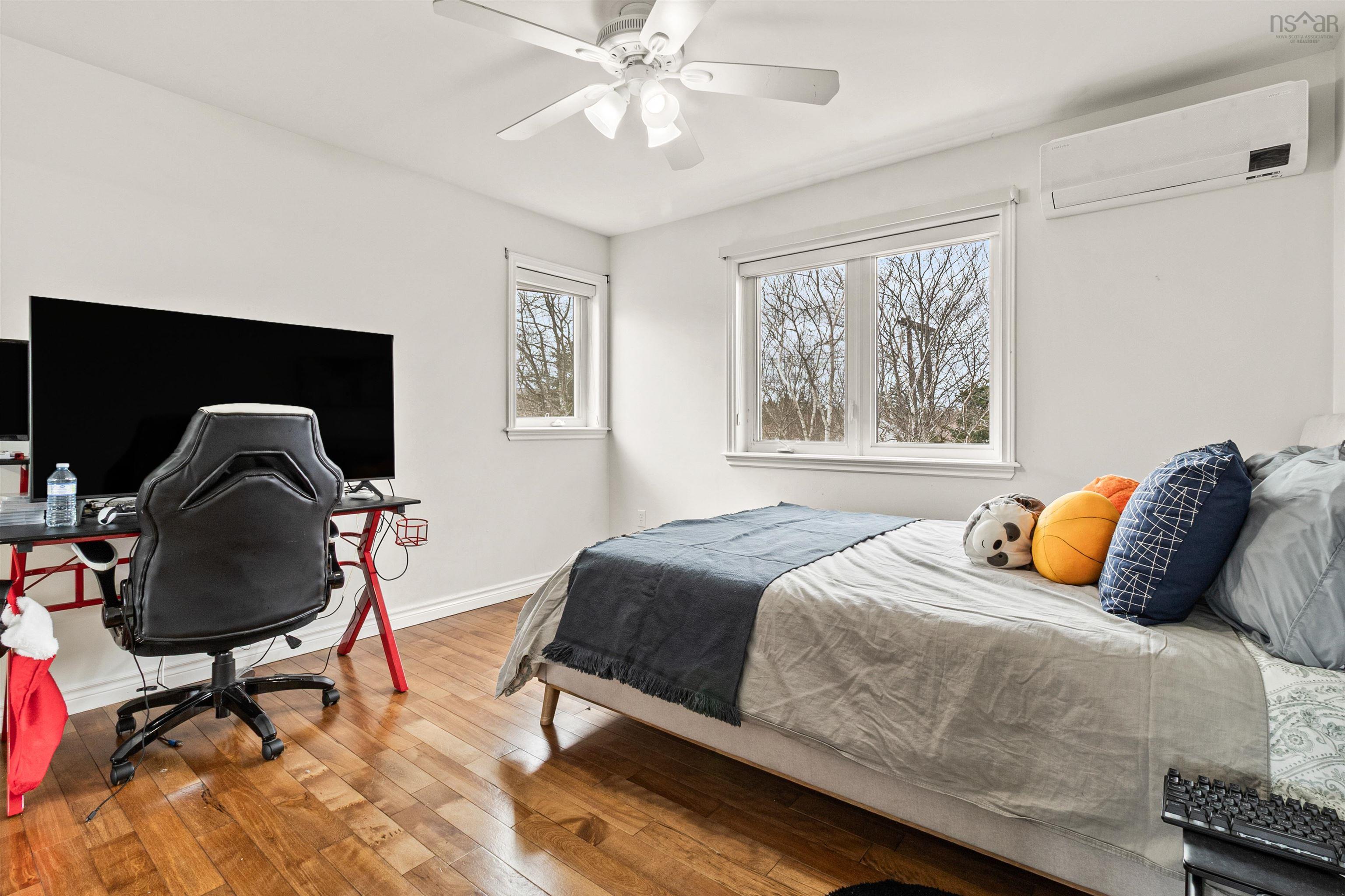 $1,125,000.00: 11 Stockleigh Place, Halifax