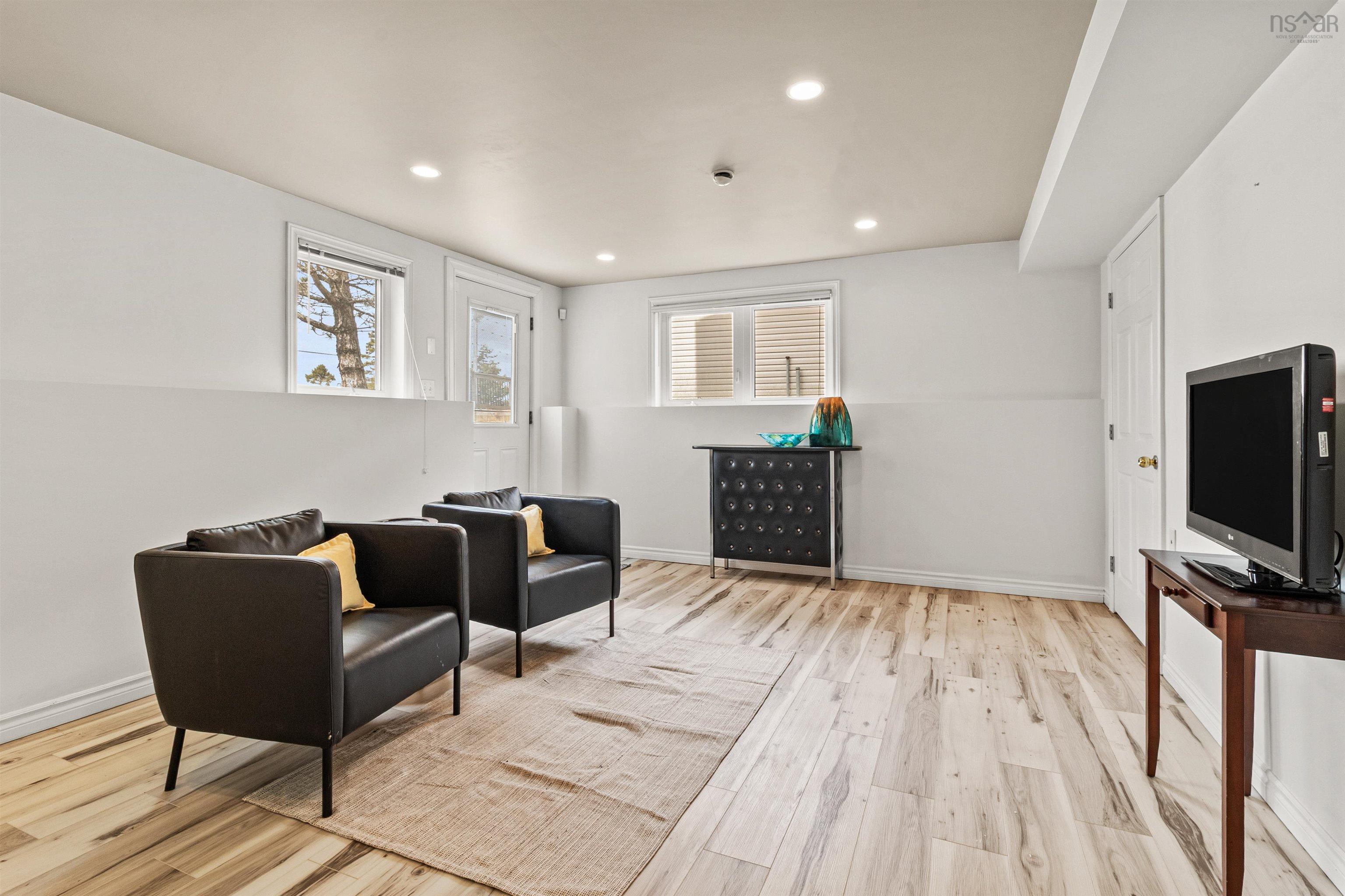 $1,125,000.00: 11 Stockleigh Place, Halifax