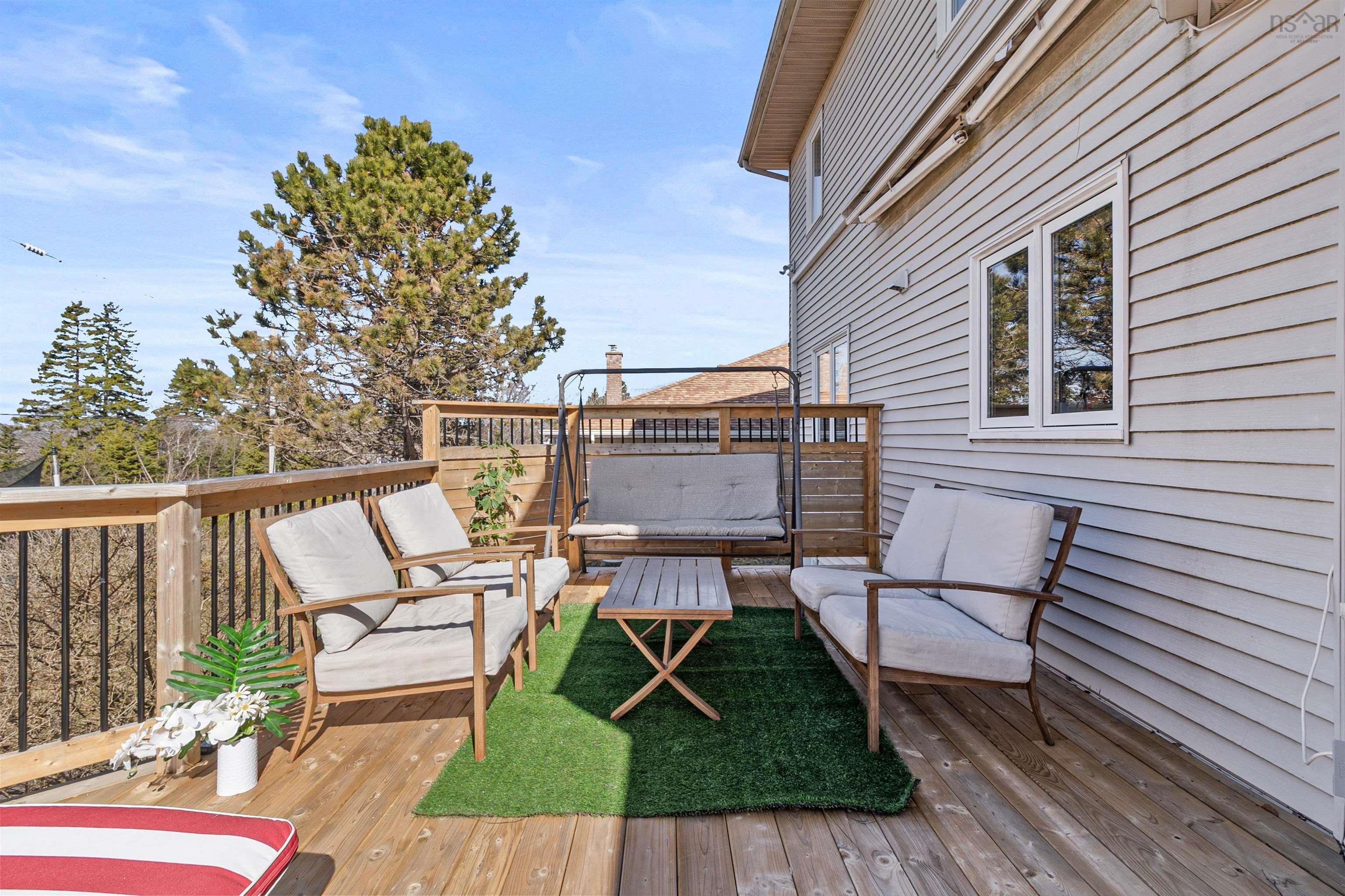 $1,125,000.00: 11 Stockleigh Place, Halifax