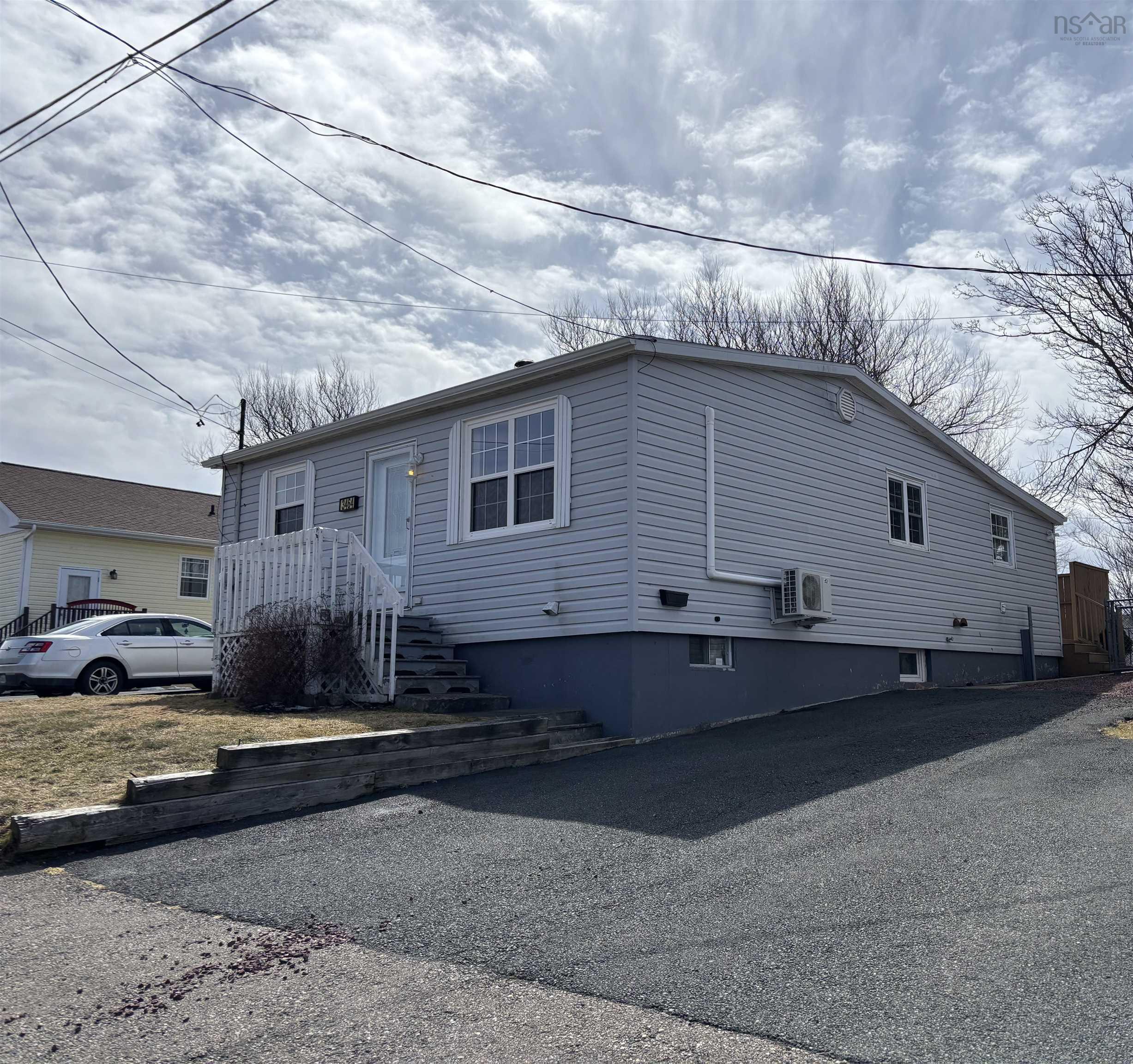 $237,000.00: 3464 Spruce Street, New Waterford