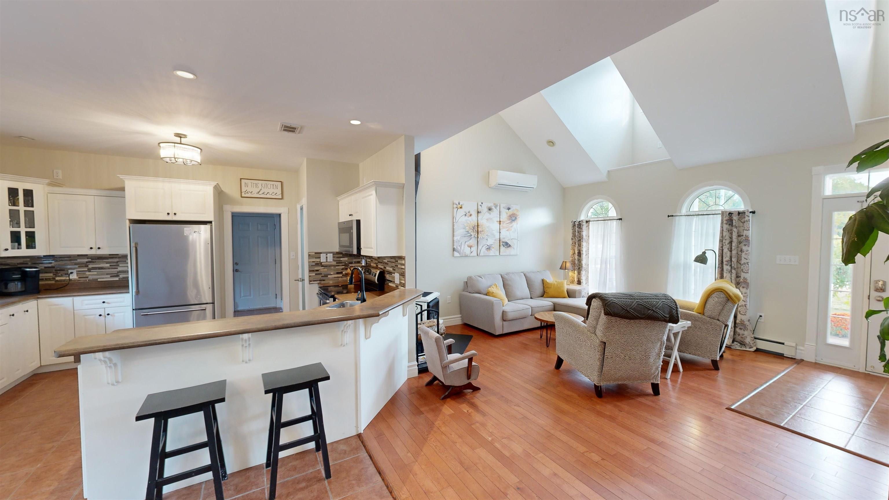 $599,900.00: 31 Cameron Drive, Melvern Square
