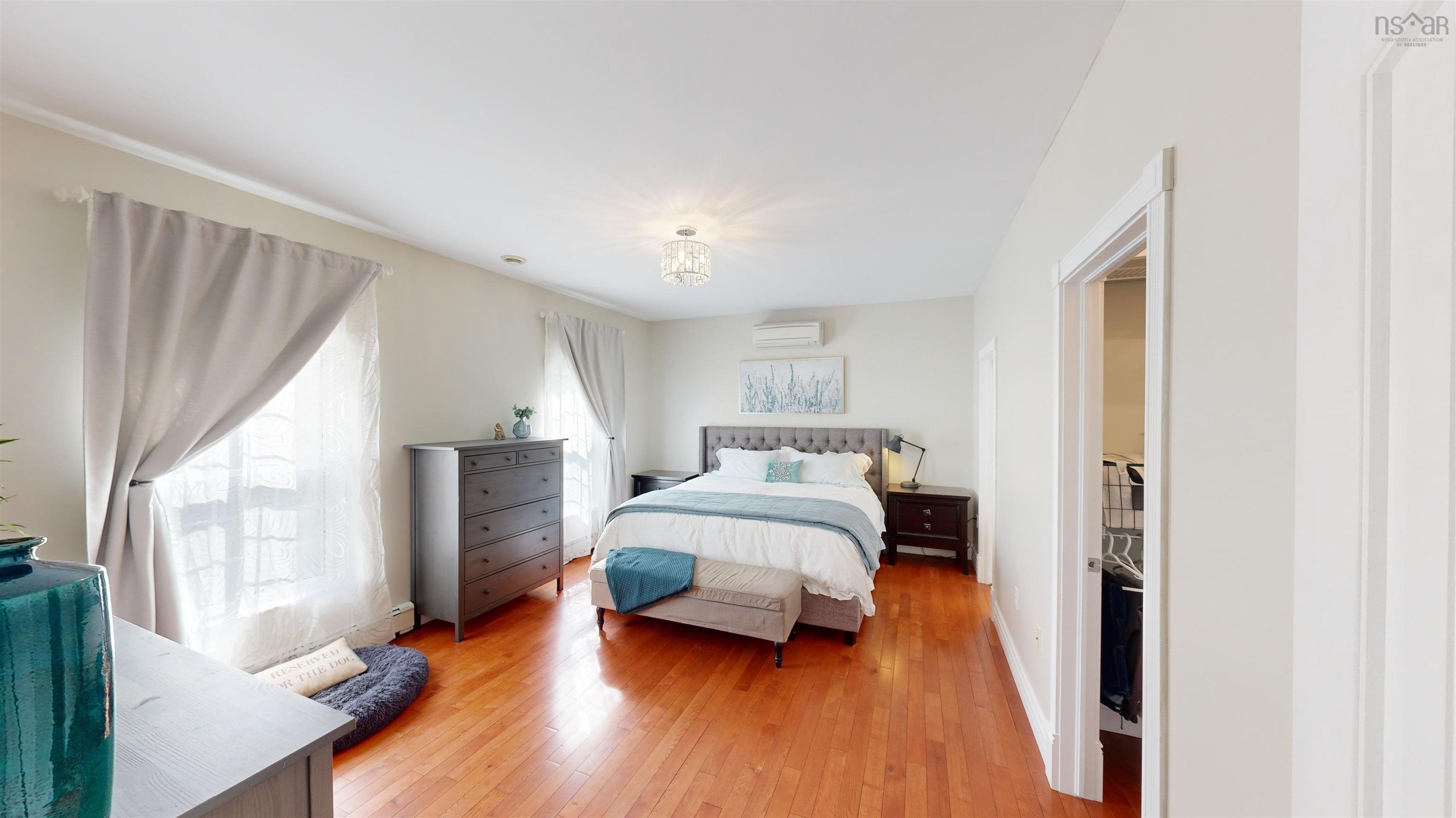 $599,900.00: 31 Cameron Drive, Melvern Square