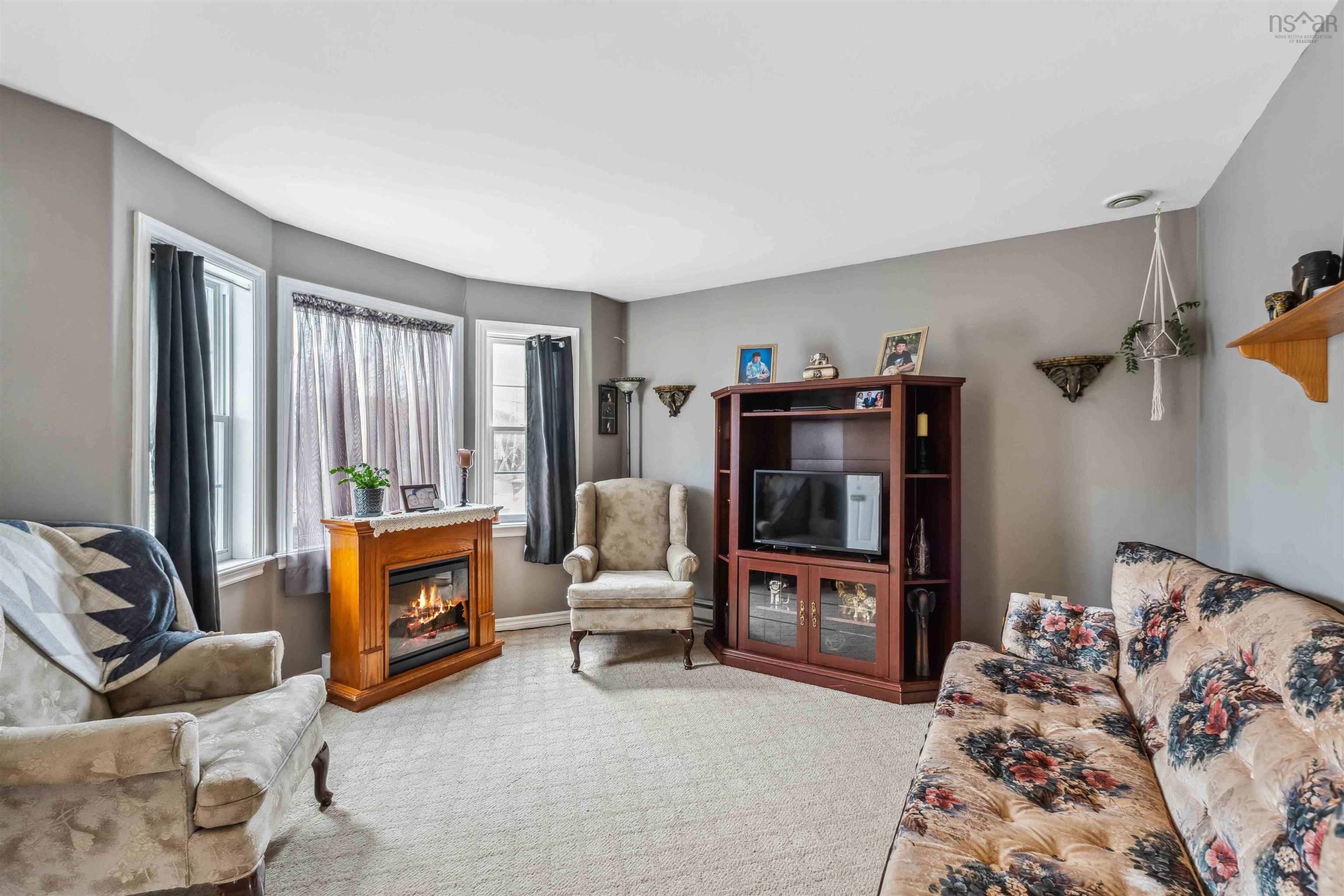 $319,000.00: 59 Burgess Crescent, Windsor