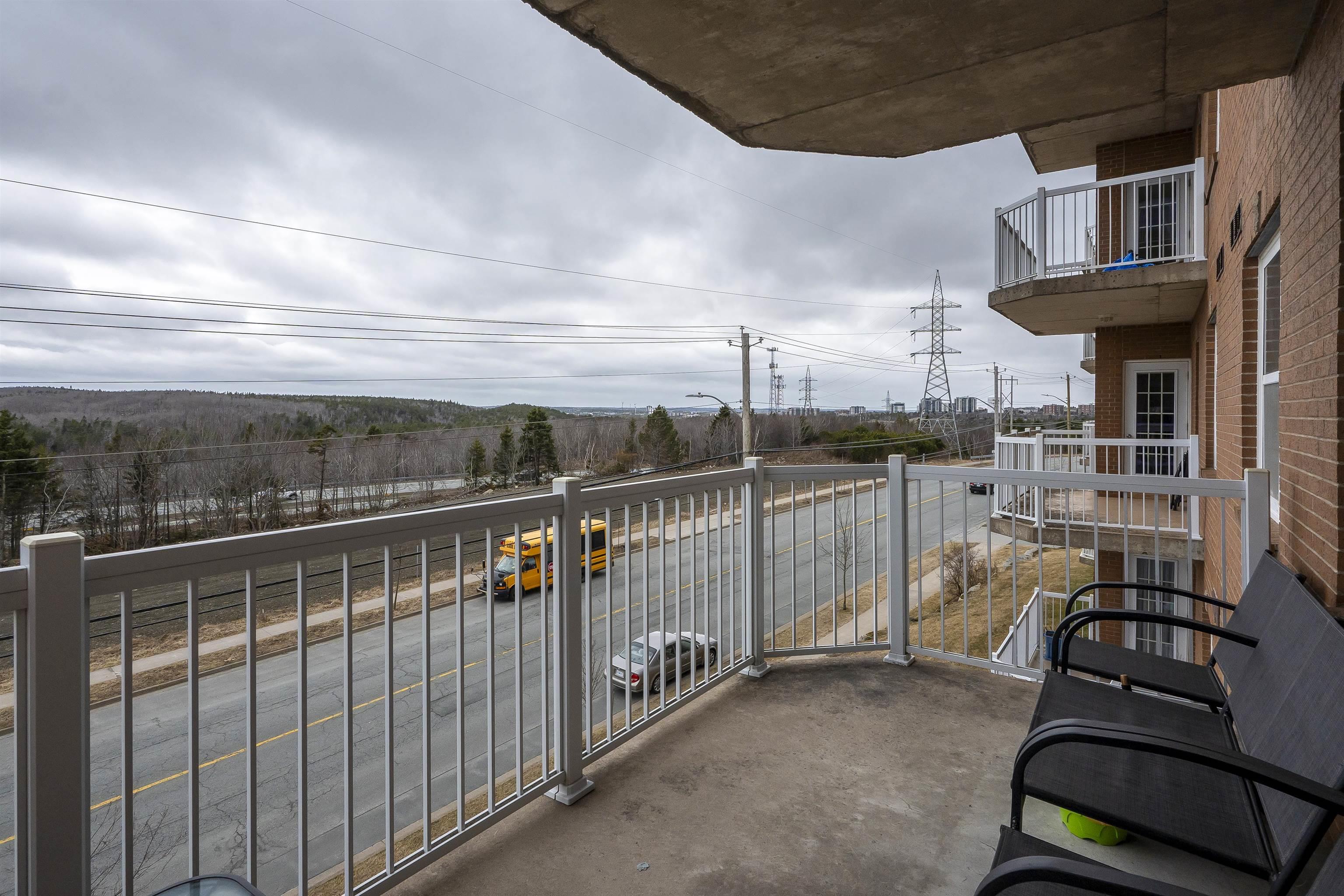203 767 Parkland Drive 