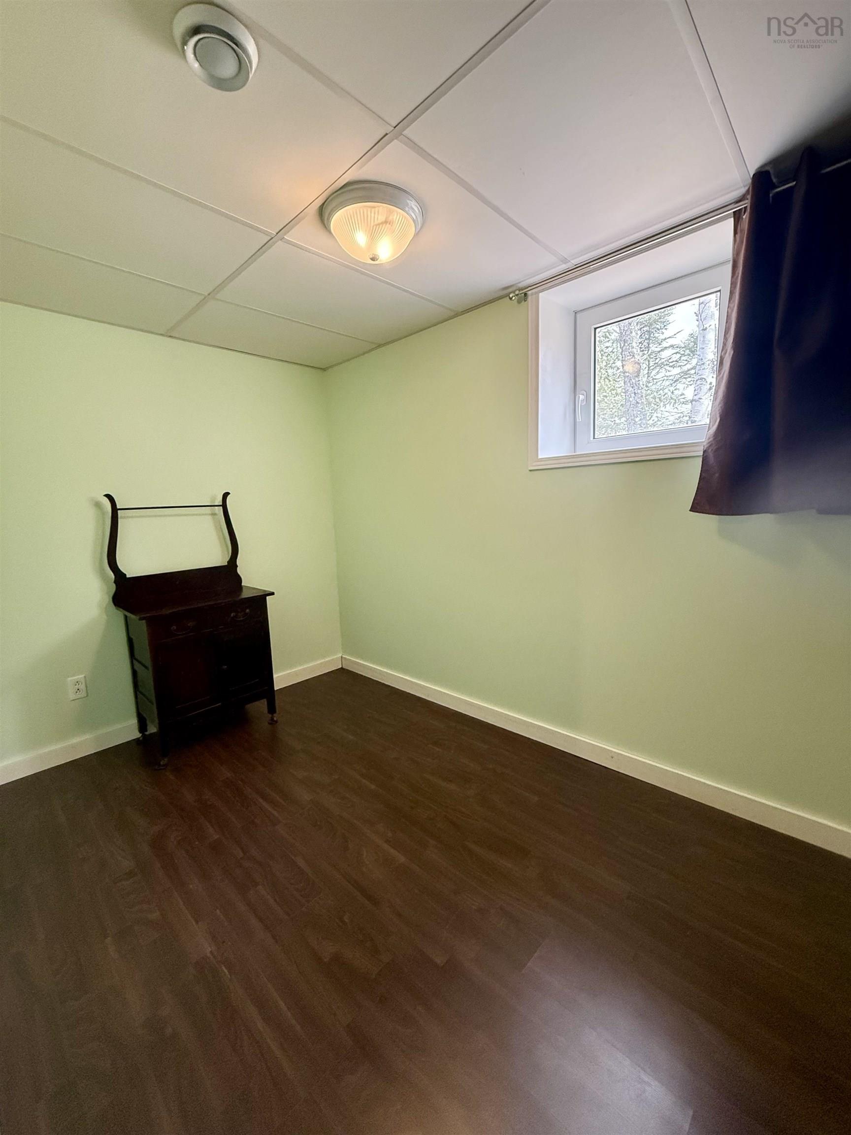 $329,900.00: 238 MacMaster Road, Gaspereaux Lake