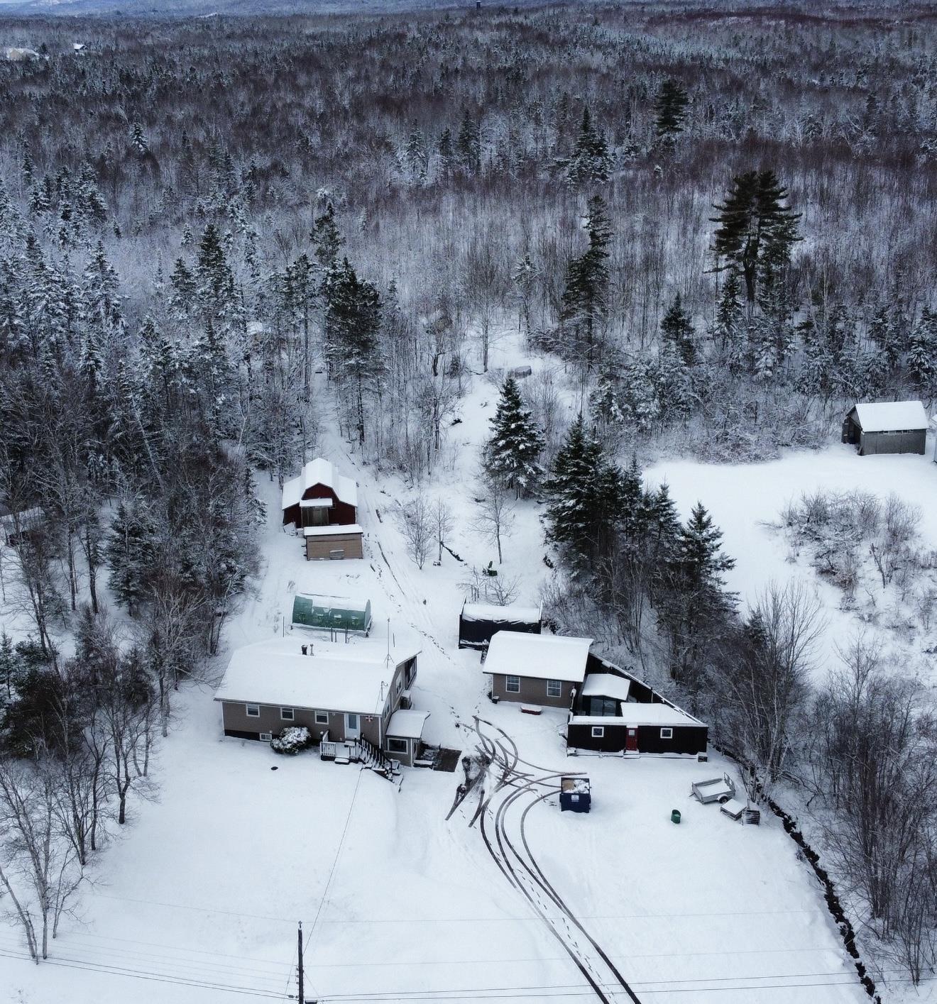 $329,900.00: 238 MacMaster Road, Gaspereaux Lake