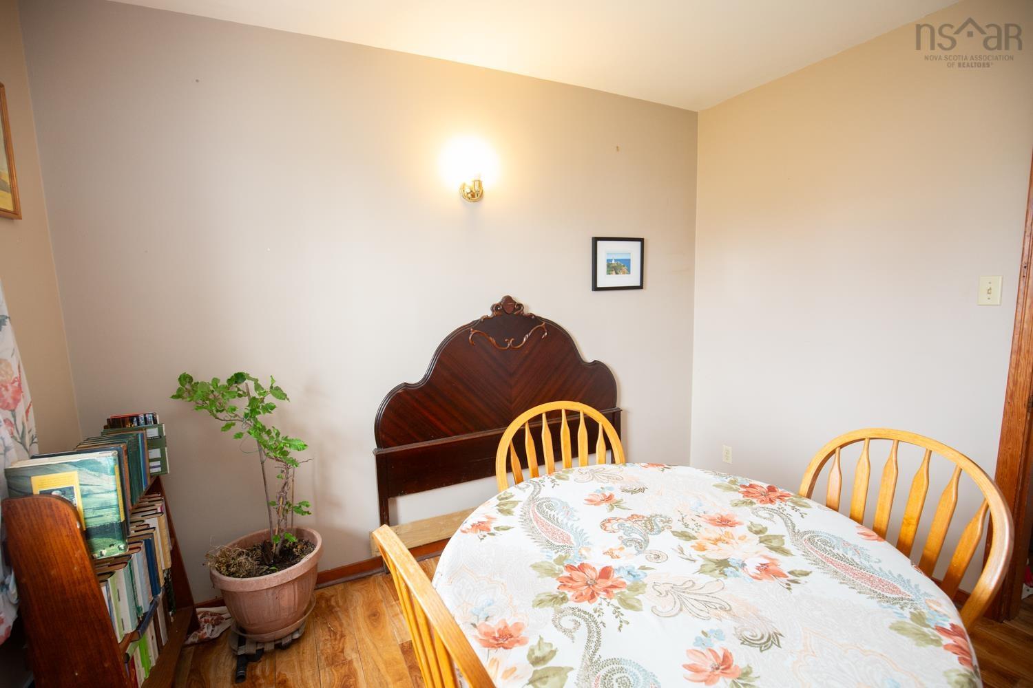 $335,000.00: 14 GLENDALE Drive, North River