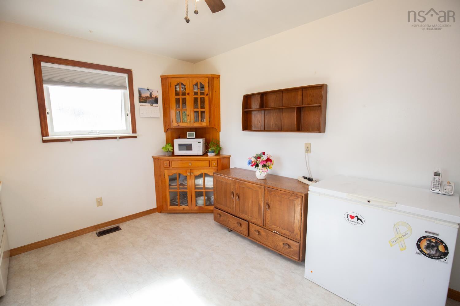 $335,000.00: 14 GLENDALE Drive, North River