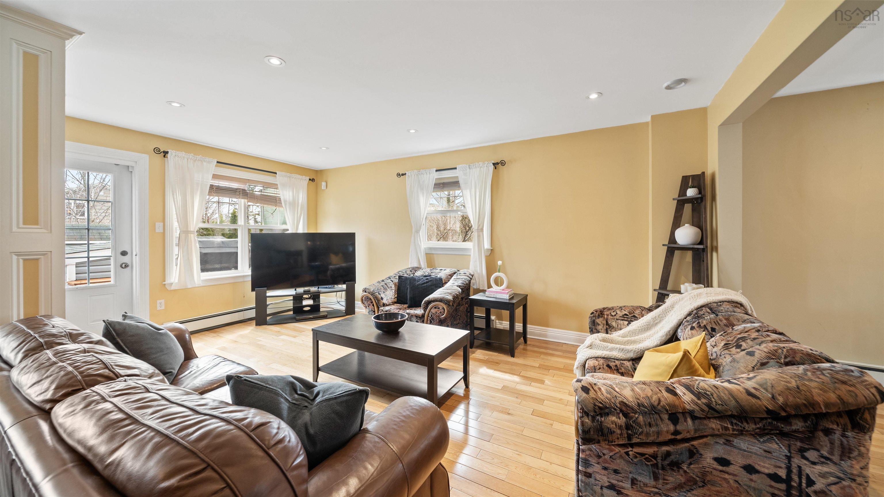 6188 Windsor Terrace, Halifax, NS (MLS 202507206)