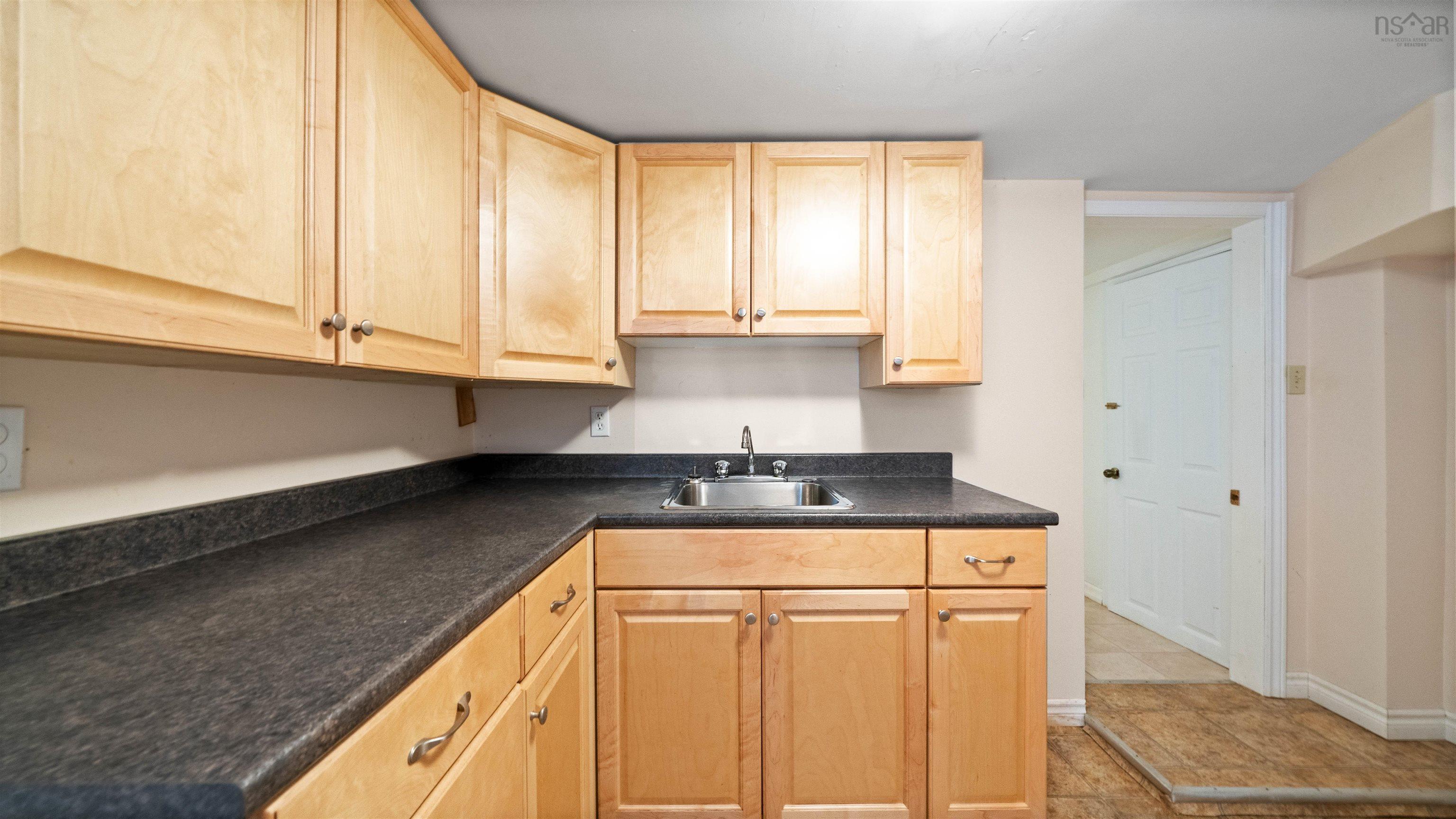 6188 Windsor Terrace, Halifax, NS (MLS 202507206)