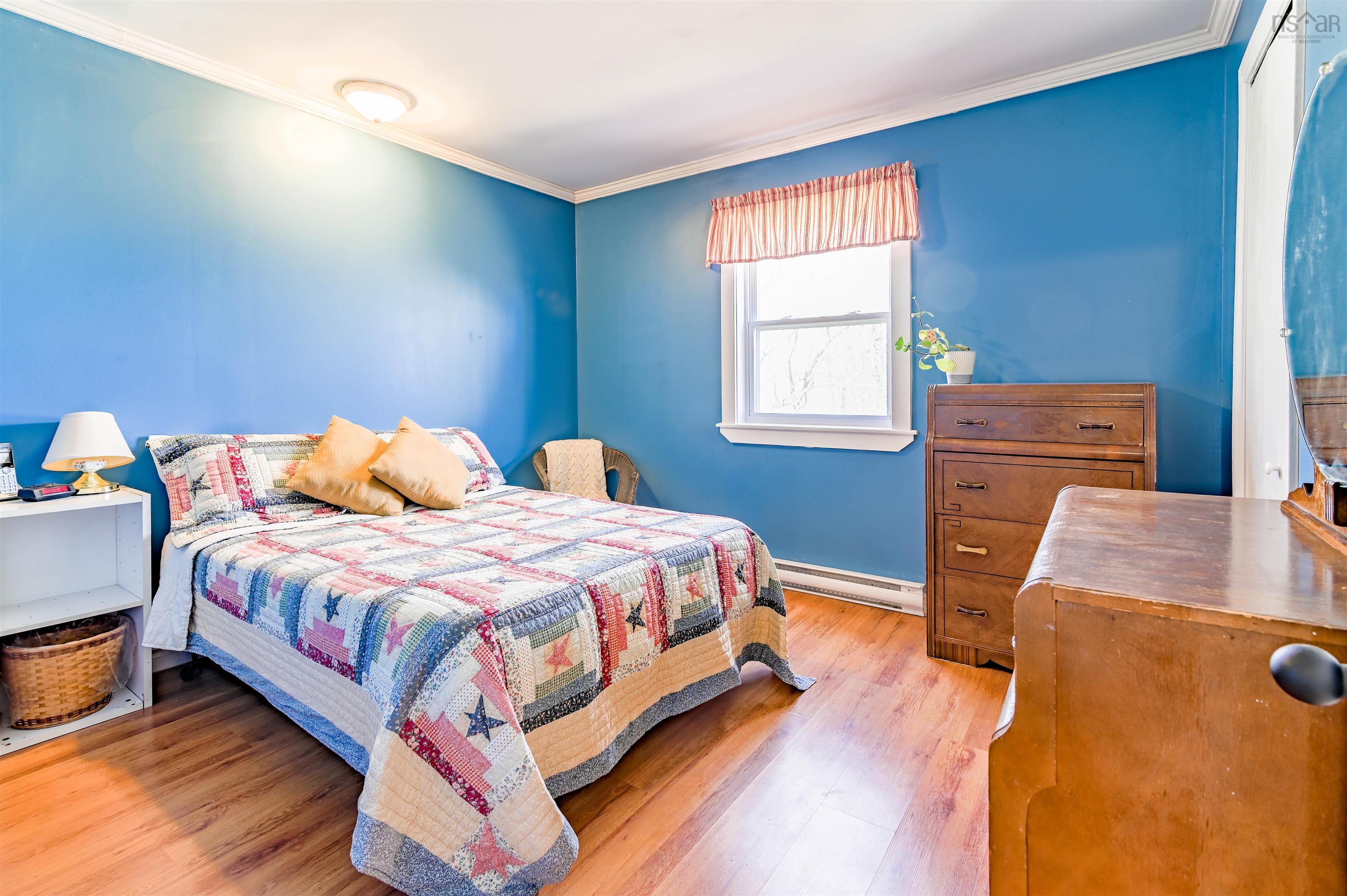 $324,900.00: 1025 Hamilton Road, Harbourville