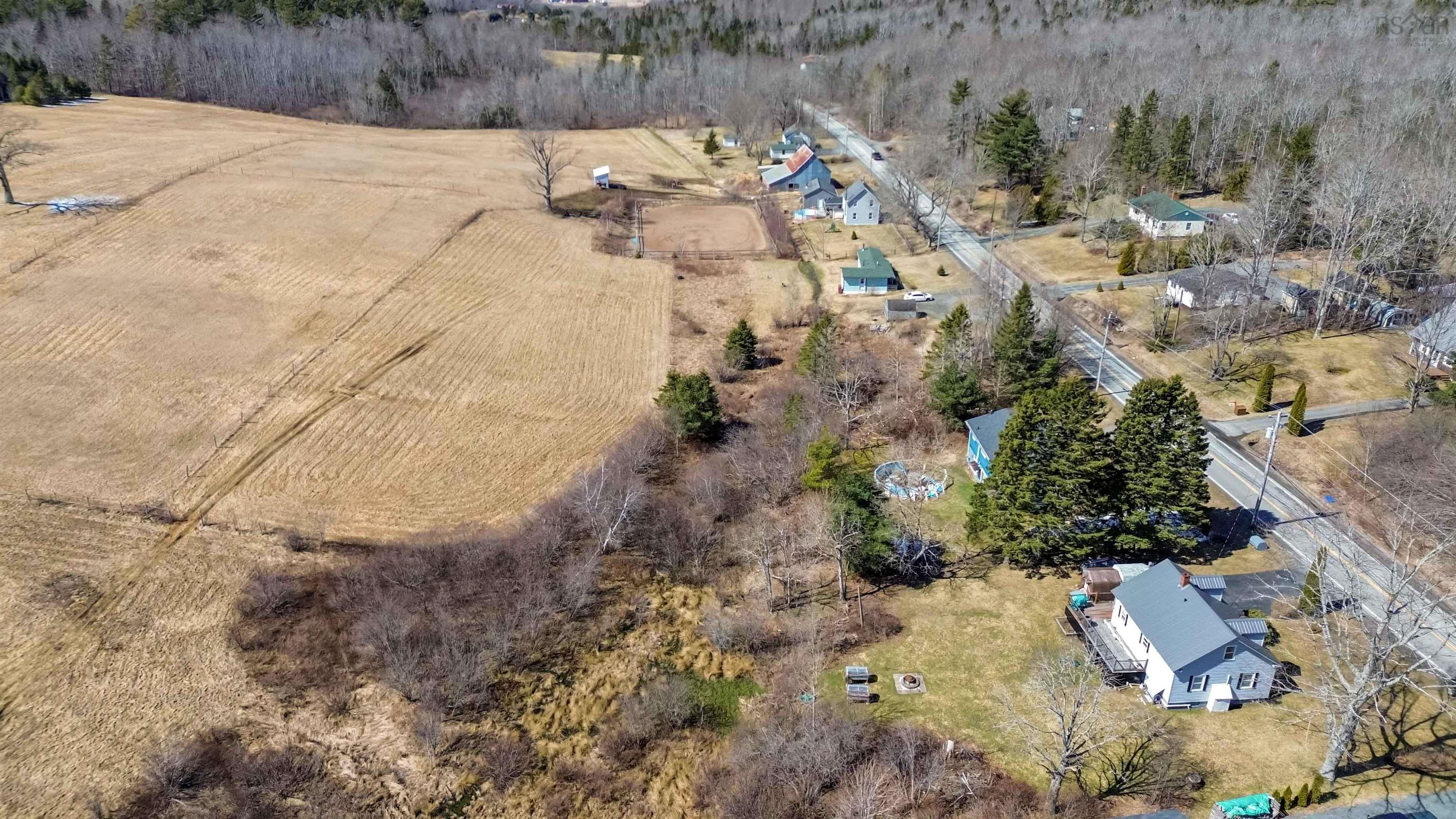 $349,900.00: 6820 Highway 1 Highway, Ardoise
