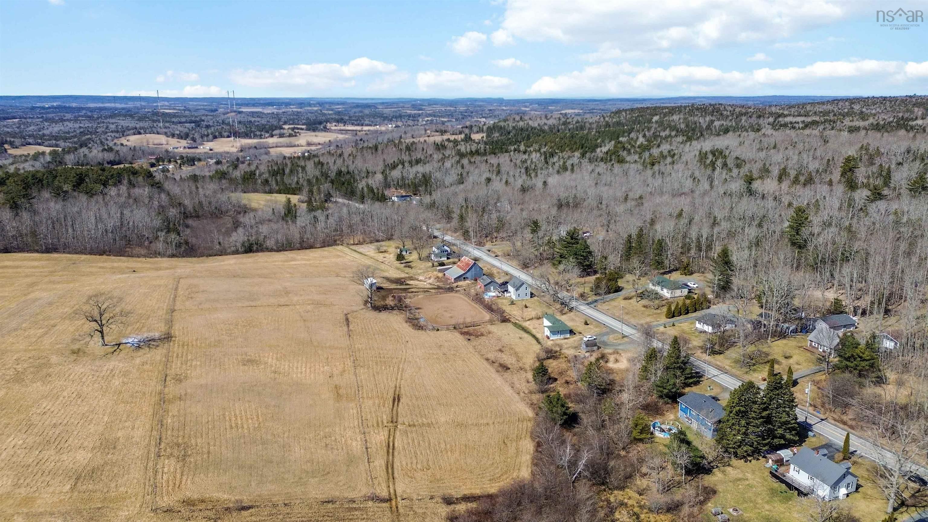 $349,900.00: 6820 Highway 1 Highway, Ardoise