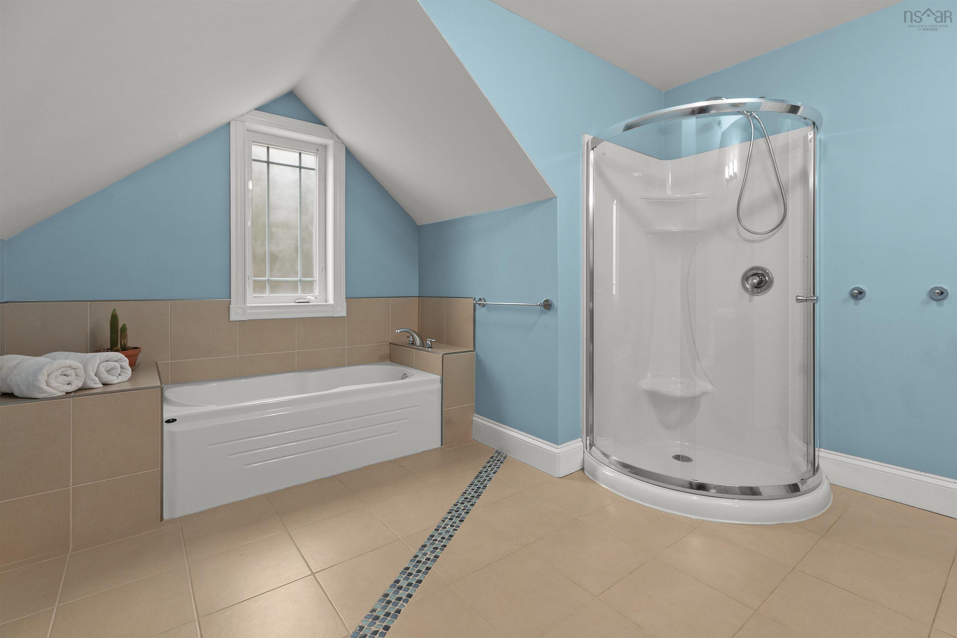 $999,900.00: 45 Nadine Drive, Porters Lake