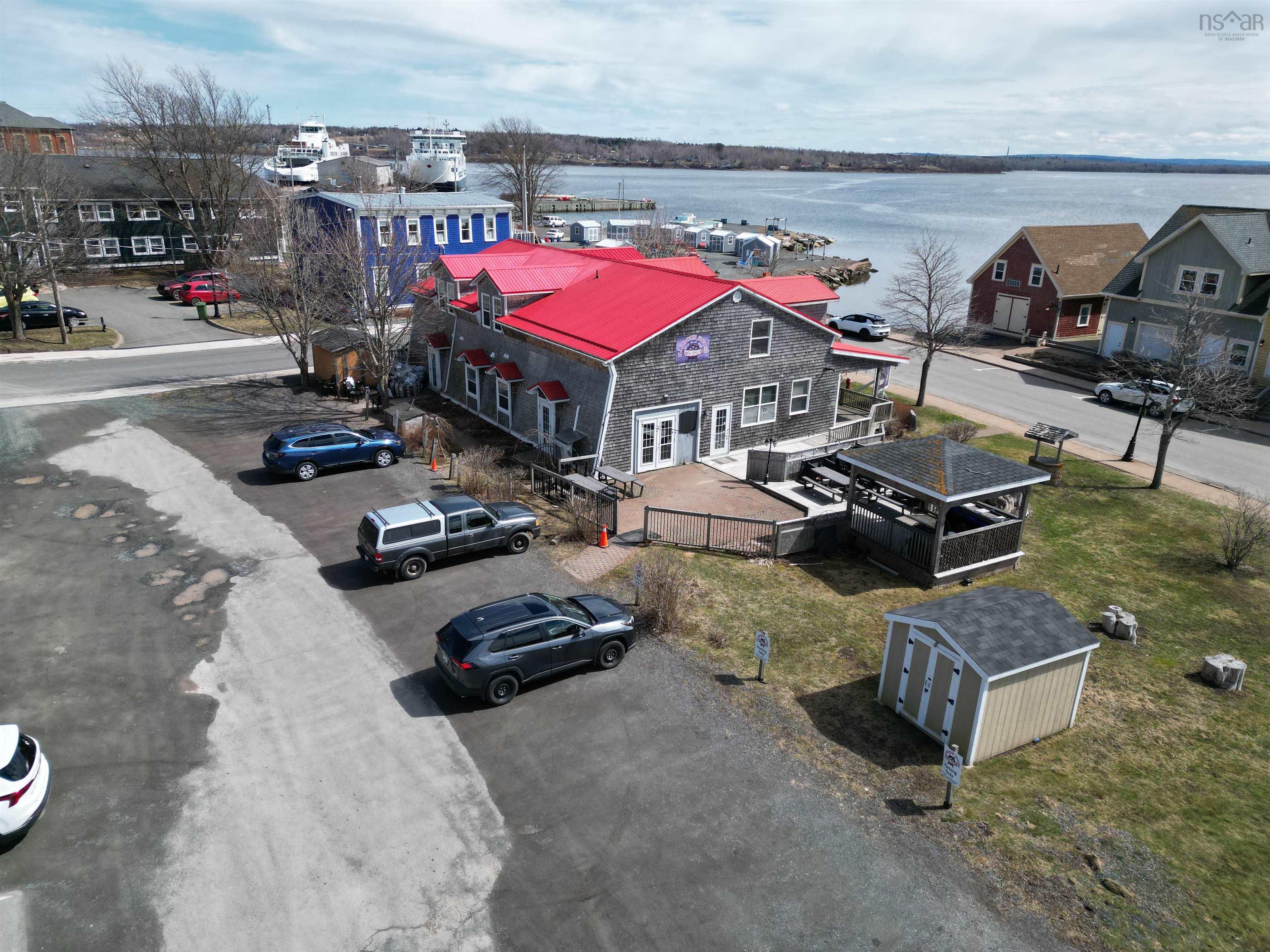 $989,000.00: 41 Coleraine Street, Pictou