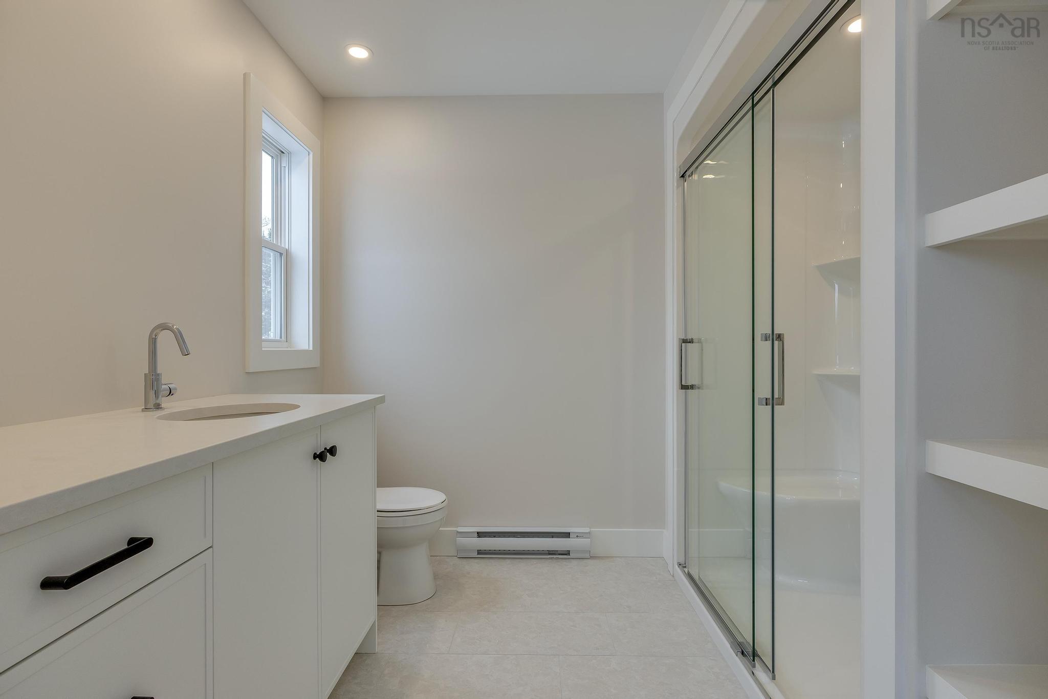 $699,900.00: PC-9 34 Pearlgarden Close, Dartmouth