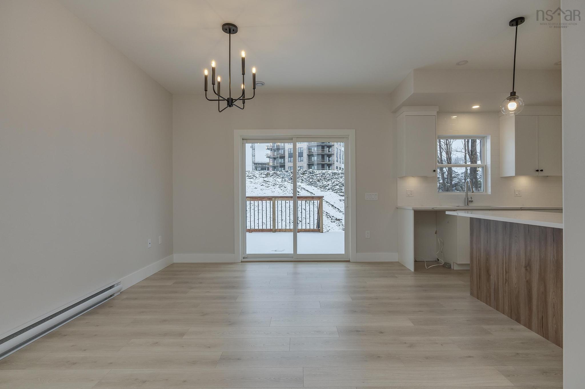 $699,900.00: PC-9 34 Pearlgarden Close, Dartmouth
