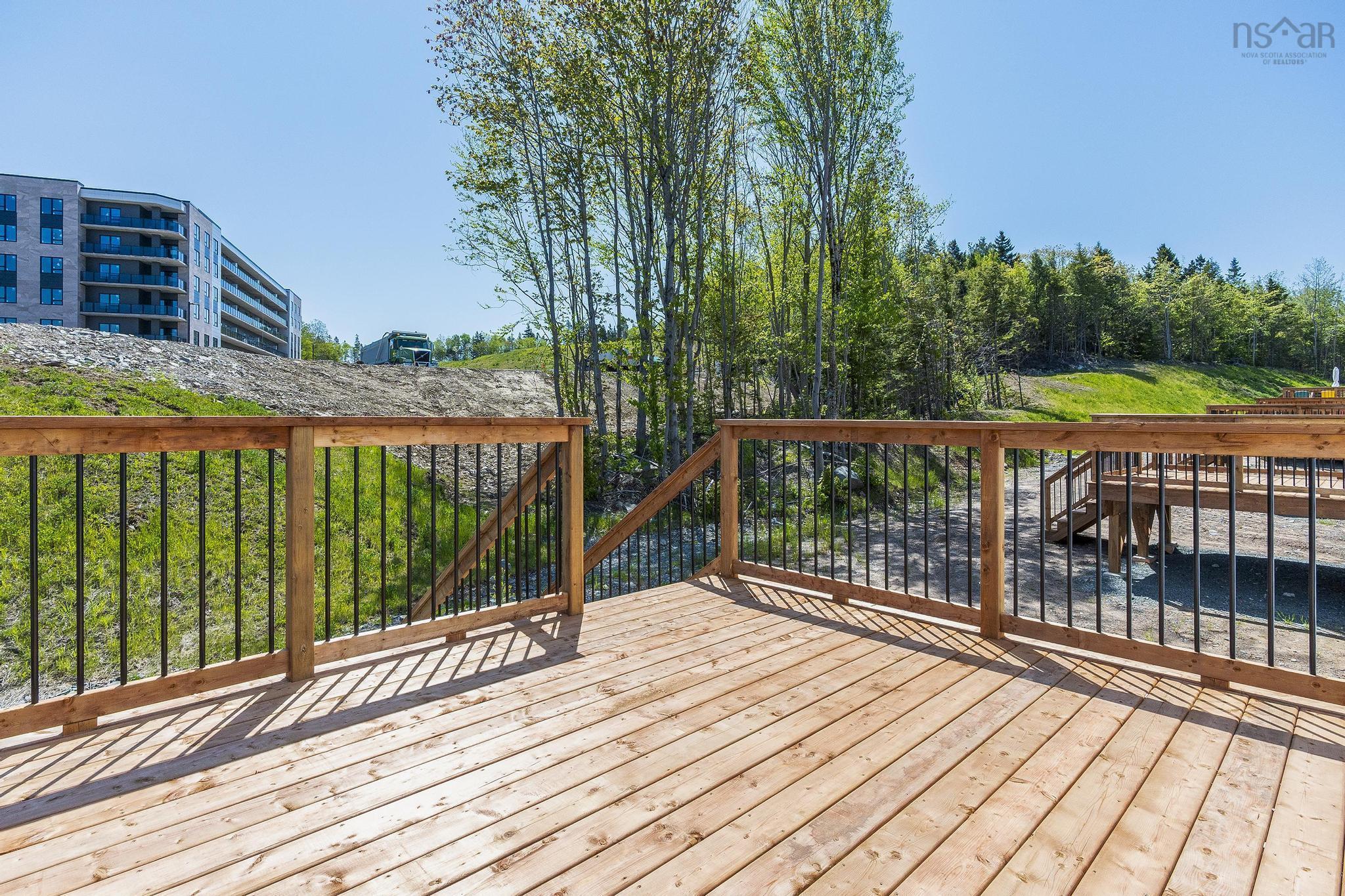 $699,900.00: PC-9 34 Pearlgarden Close, Dartmouth
