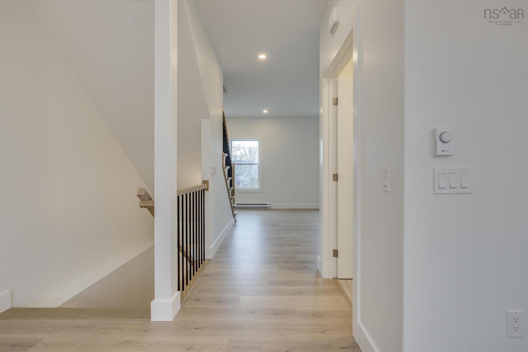 $699,900.00: 42 Pearlgarden Close, Dartmouth