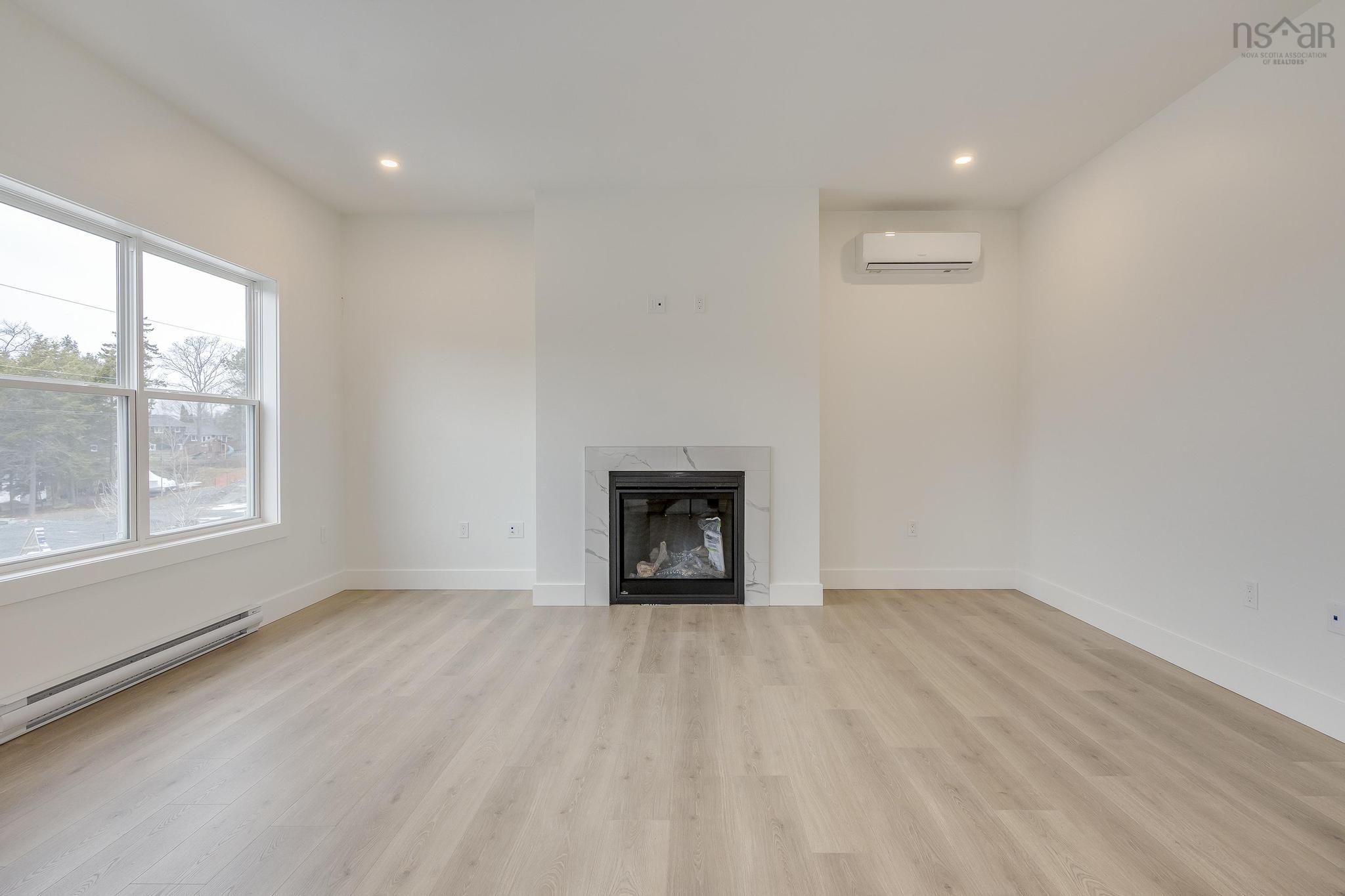 $699,900.00: 42 Pearlgarden Close, Dartmouth