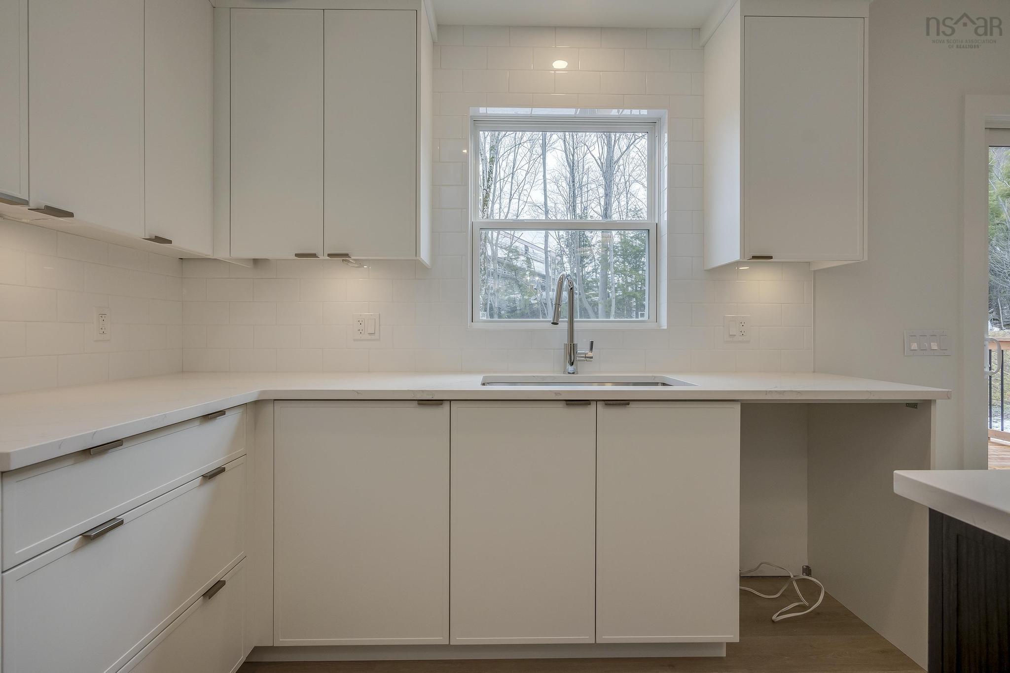 $699,900.00: 42 Pearlgarden Close, Dartmouth