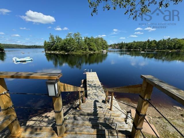 $424,900.00: 2972 Mooseland Road, River Lake
